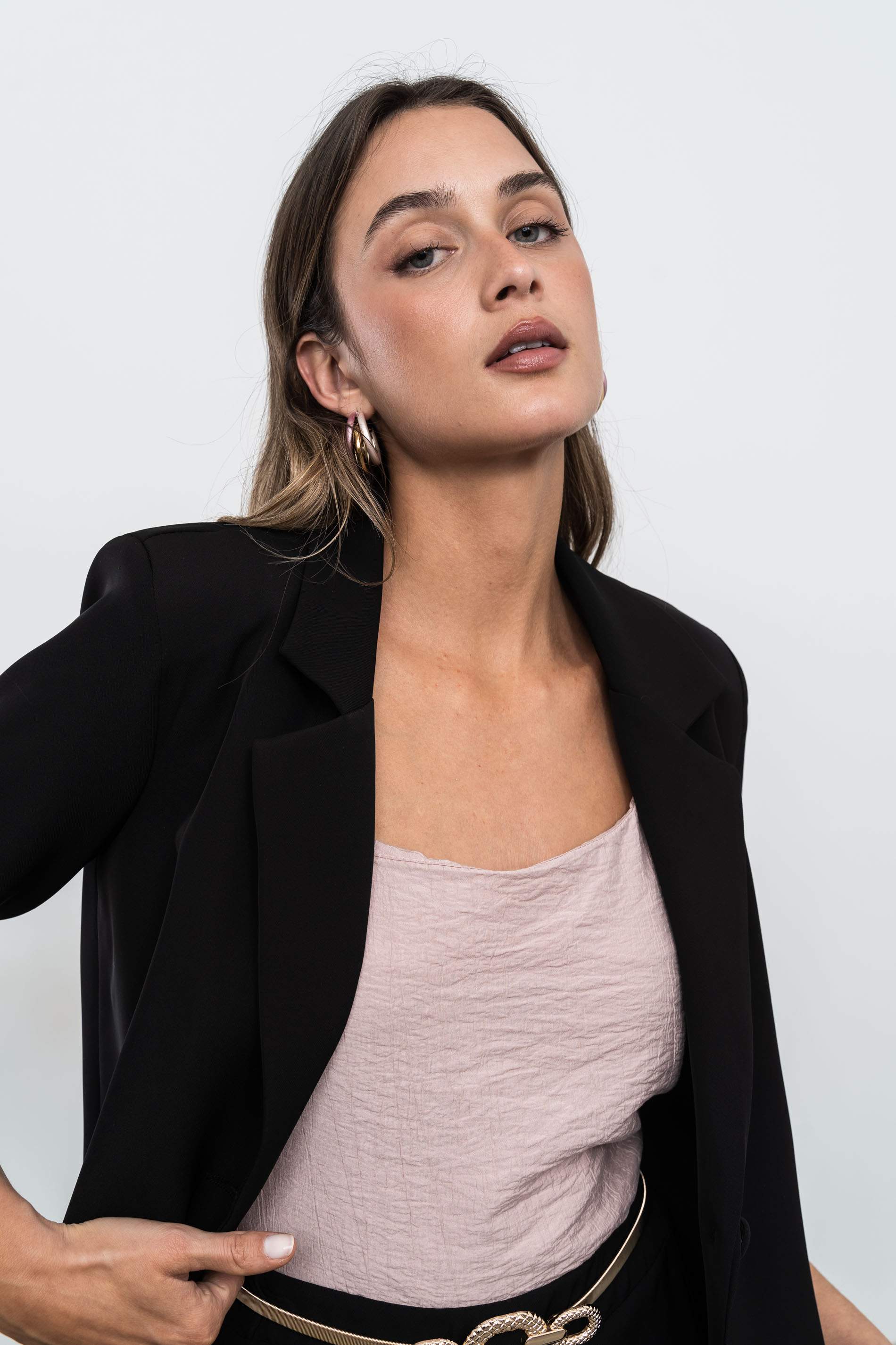 CHAQUETA FLUIDA BOTÓN NEGRO