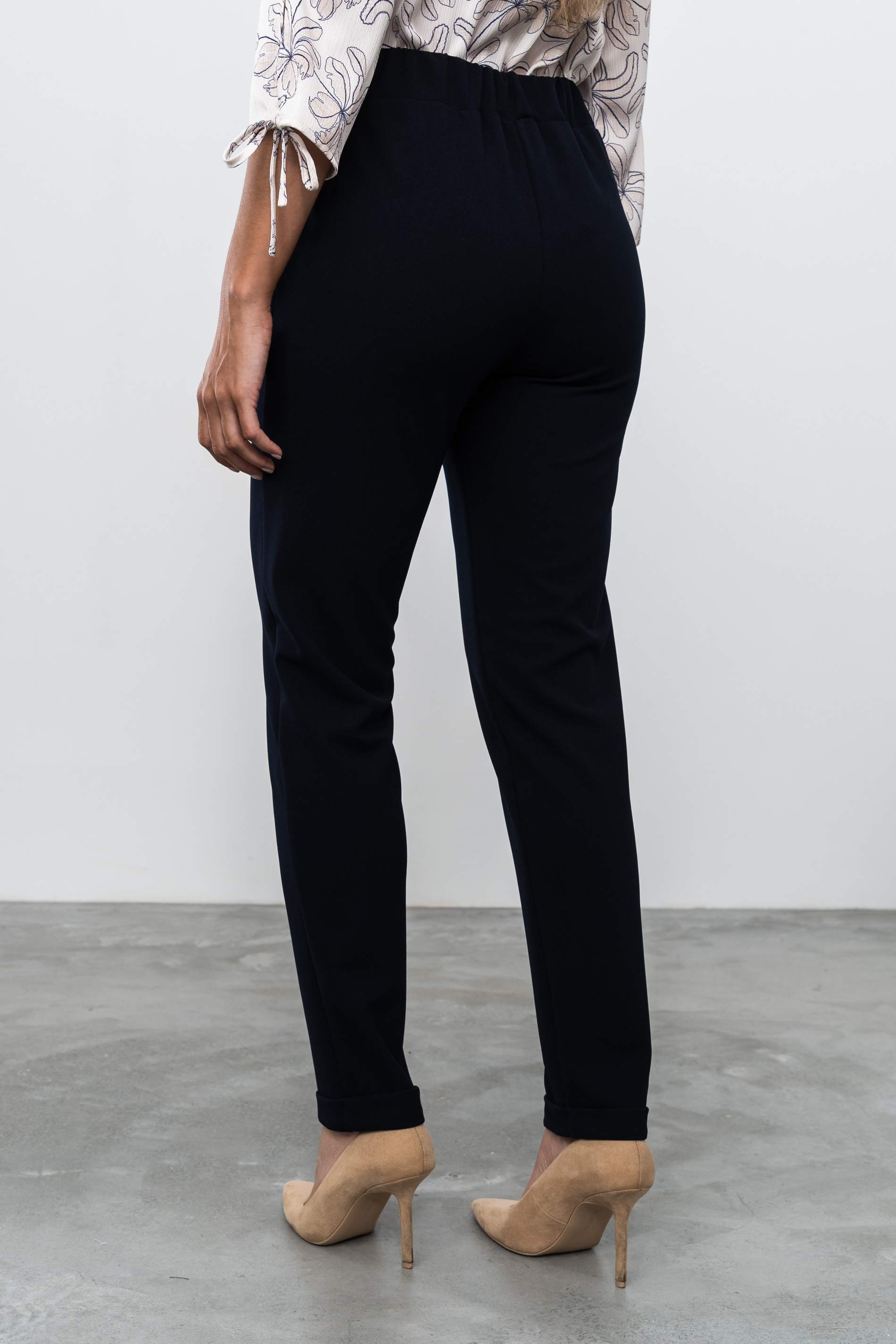 PANTALÓN GOMA BOLSILLOS MARINO