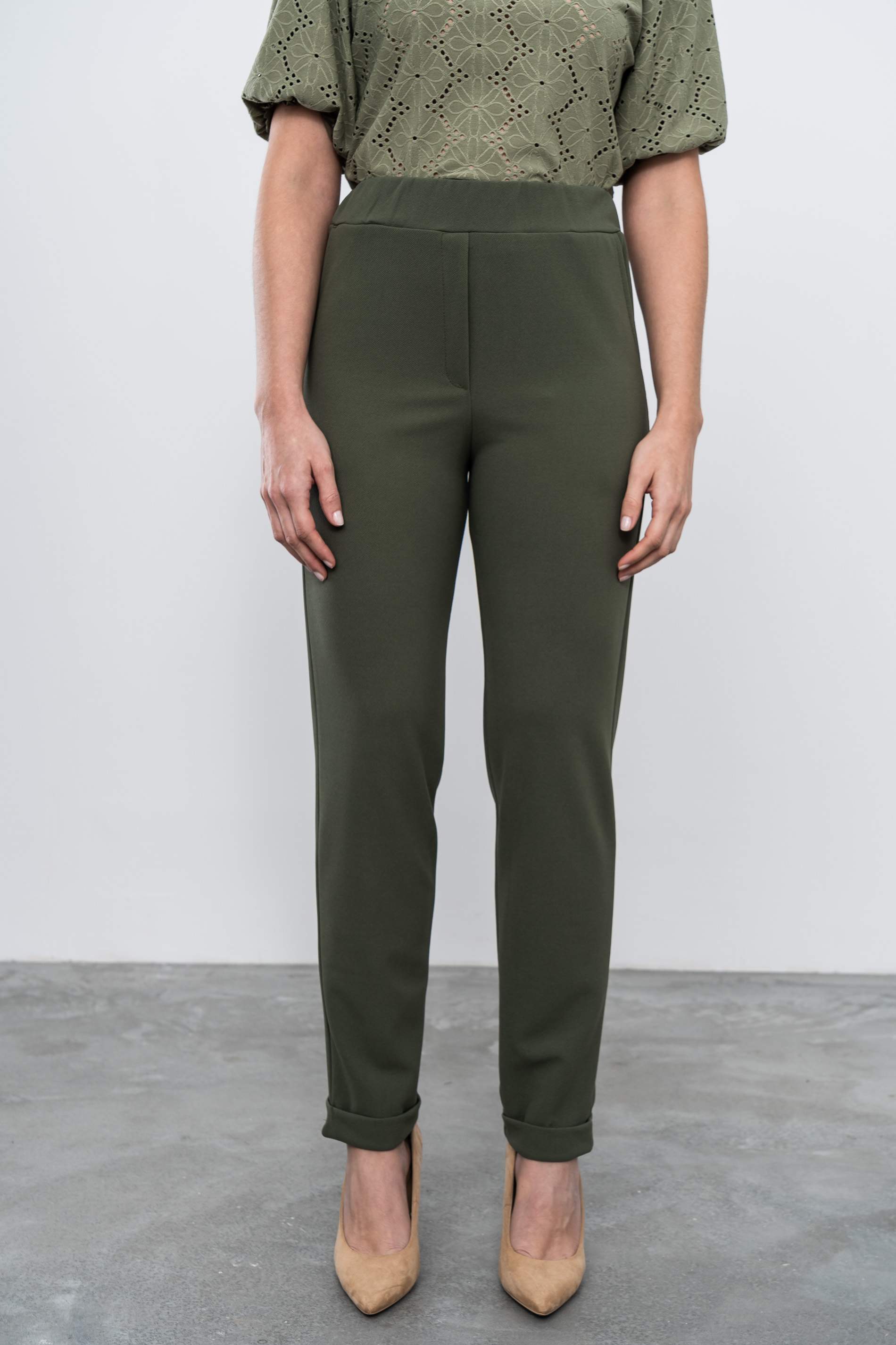 PANTALÓN GOMA BOLSILLOS KAKI