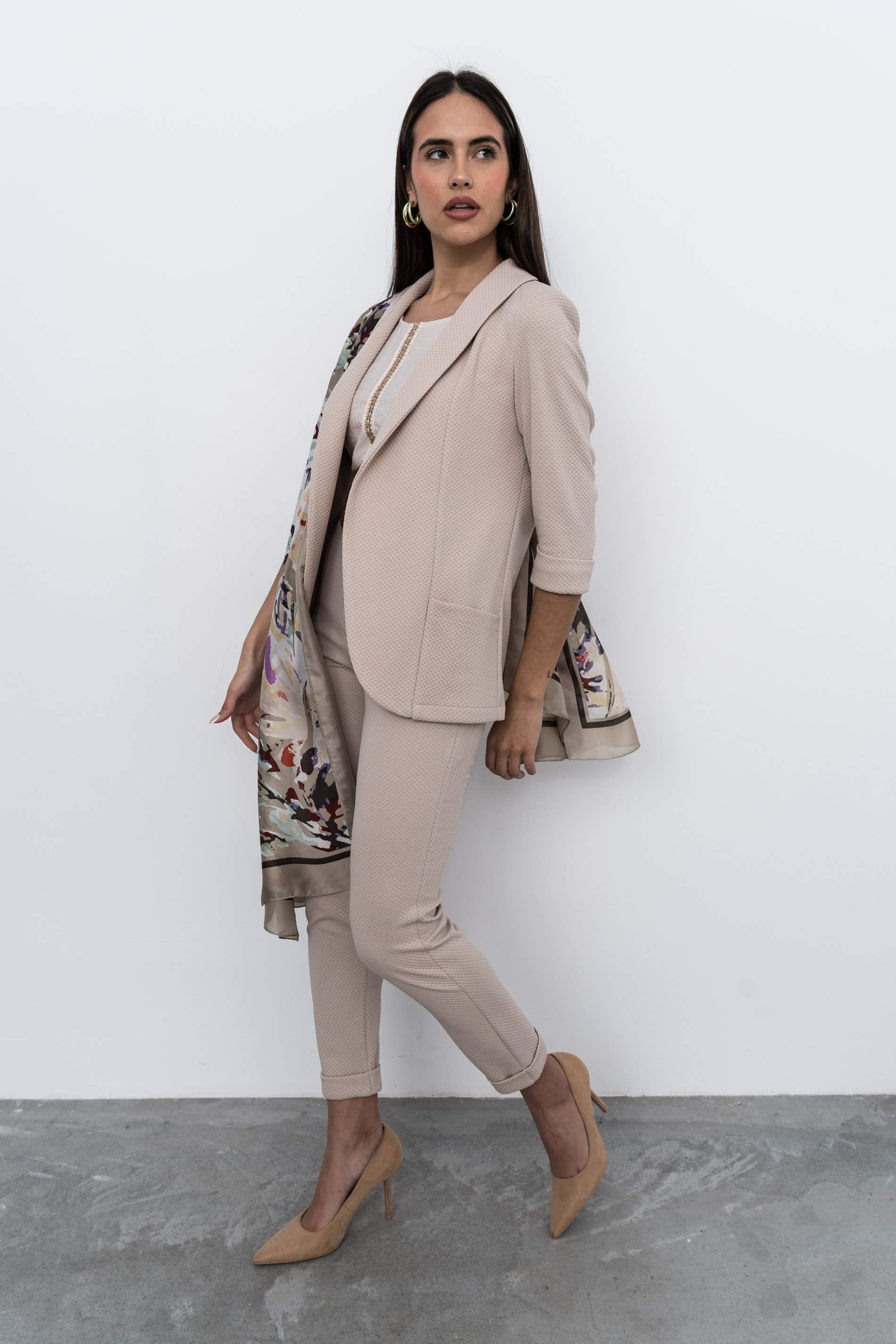 CHAQUETA ABIERTA SOLAPAS PANEL ARENA