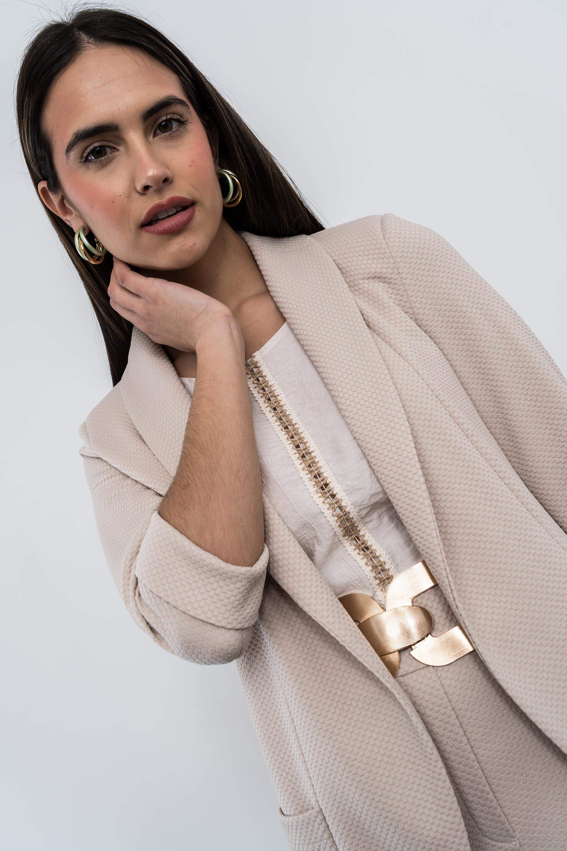 CHAQUETA ABIERTA SOLAPAS PANEL ARENA