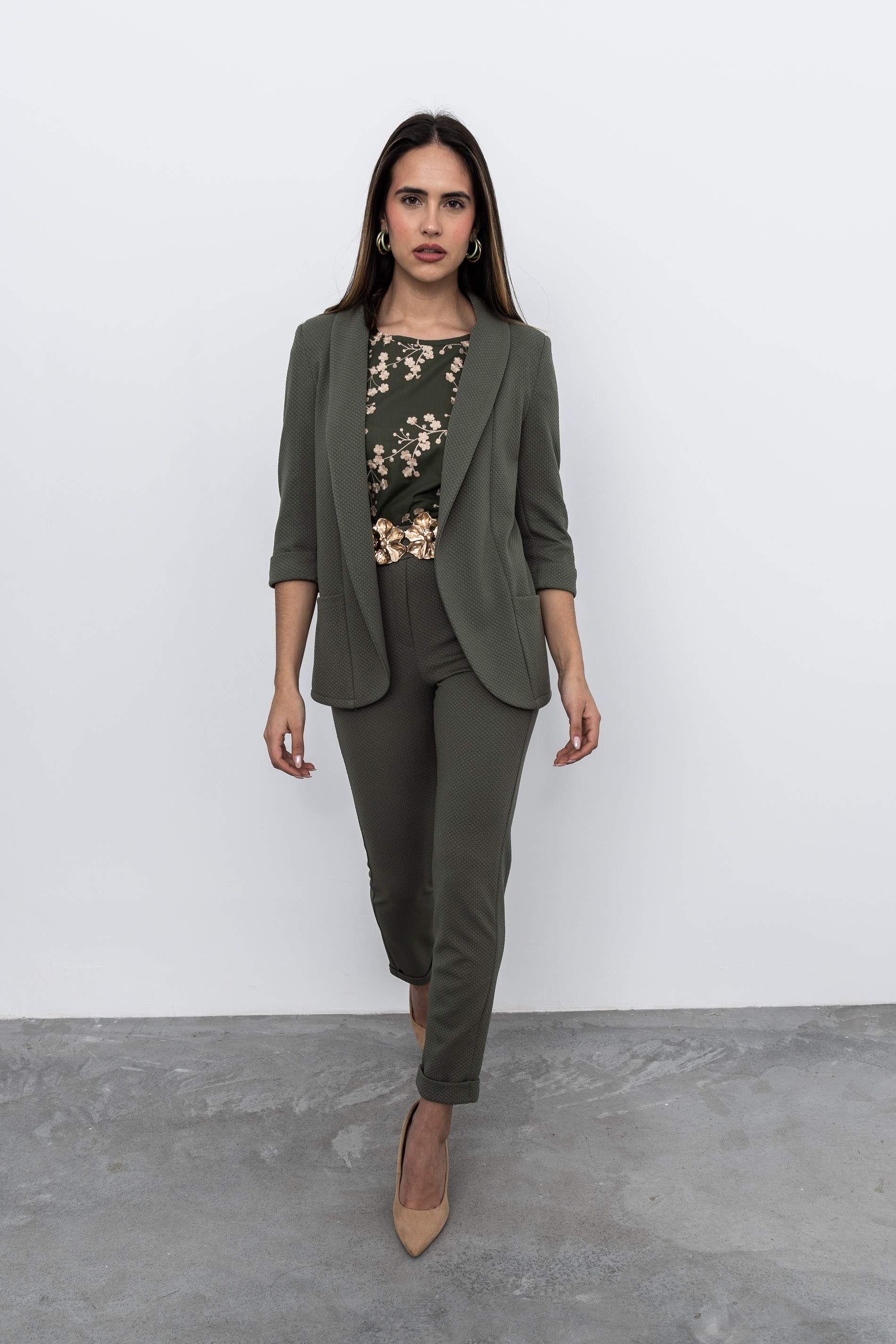 CHAQUETA ABIERTA SOLAPAS PANEL KAKI