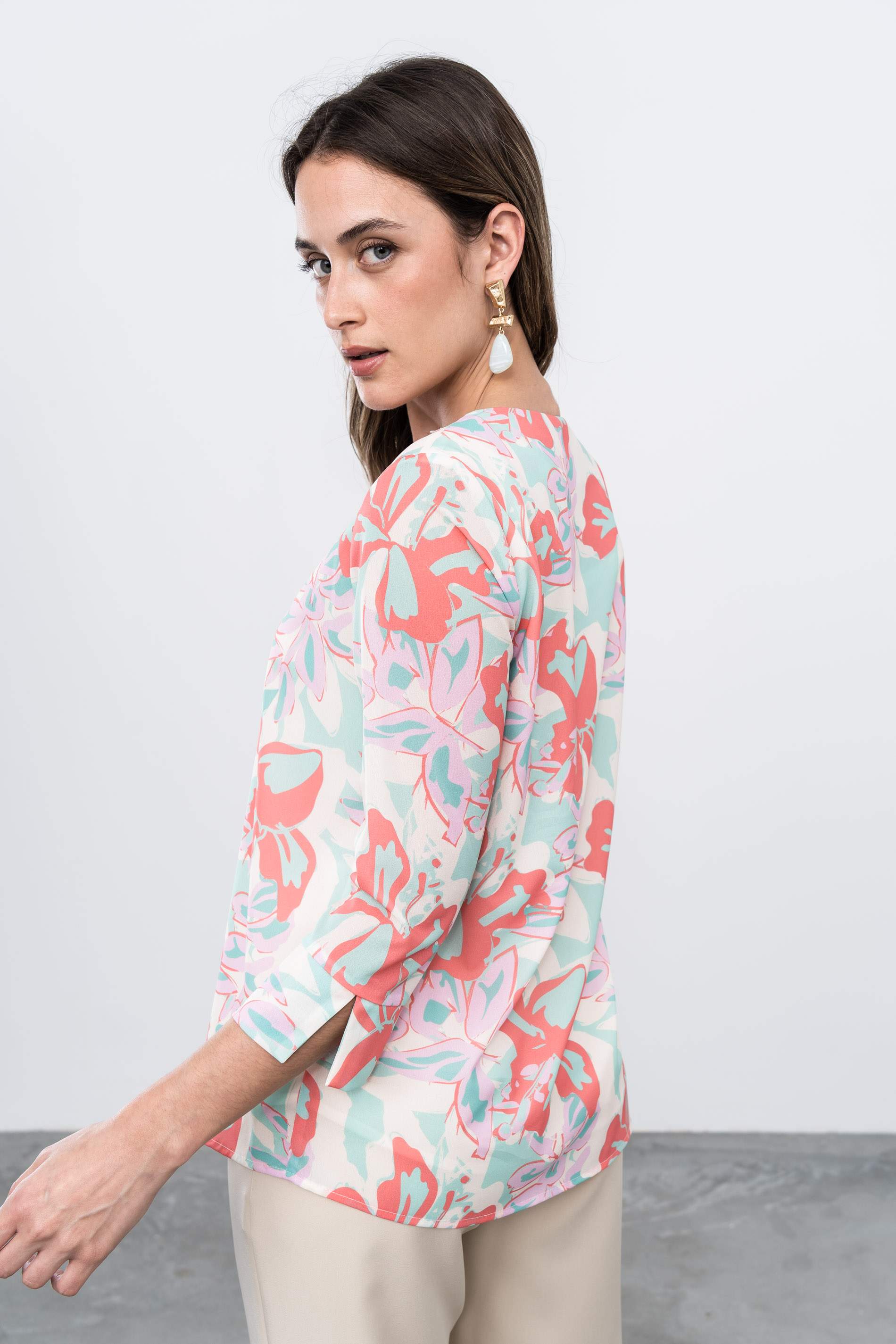 BLUSA FLOR ACUARELA