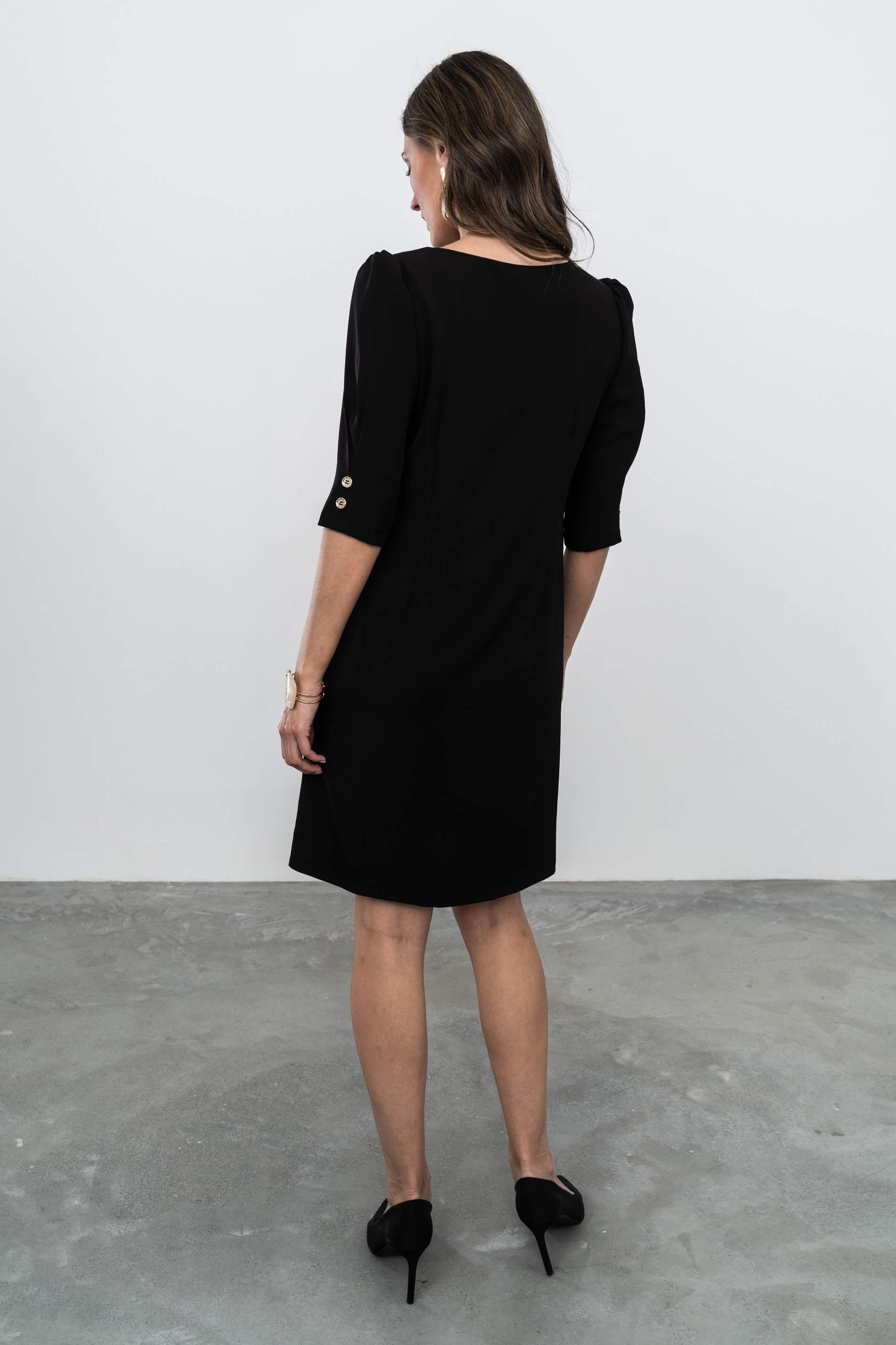 VESTIDO COSTADILLOS BOTONES NEGRO