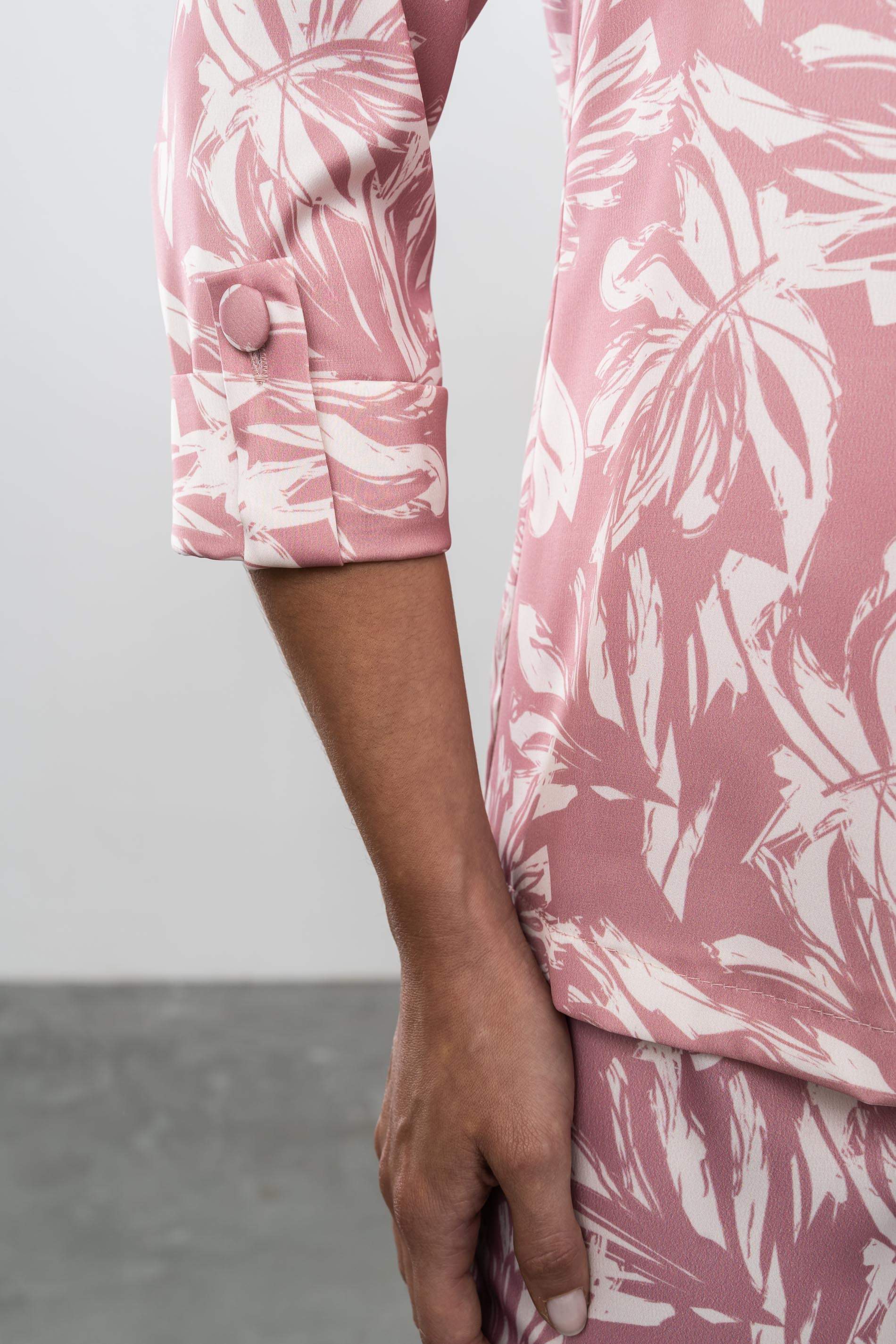 CHAQUETA ESTAMPADA FLORAL BICOLOR