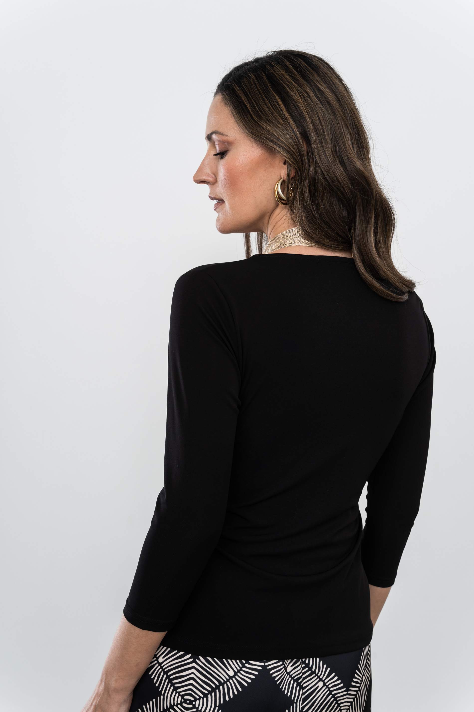 TOP RECOGIDO LATERAL NEGRO