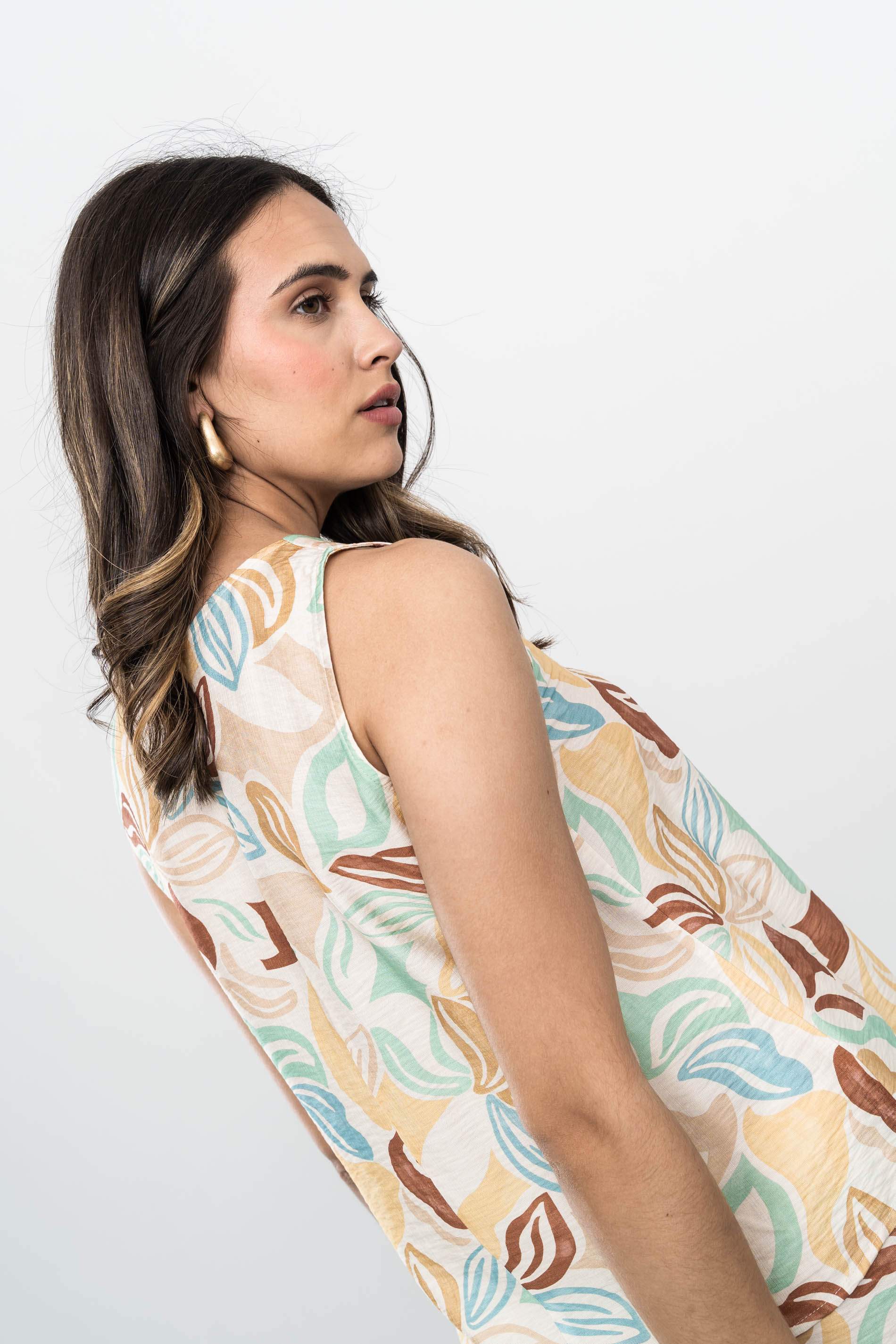 BLUSA BOTÓN HOJAS VAINILLA