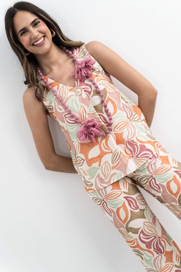 BLUSA BOTÓN HOJAS NUDE