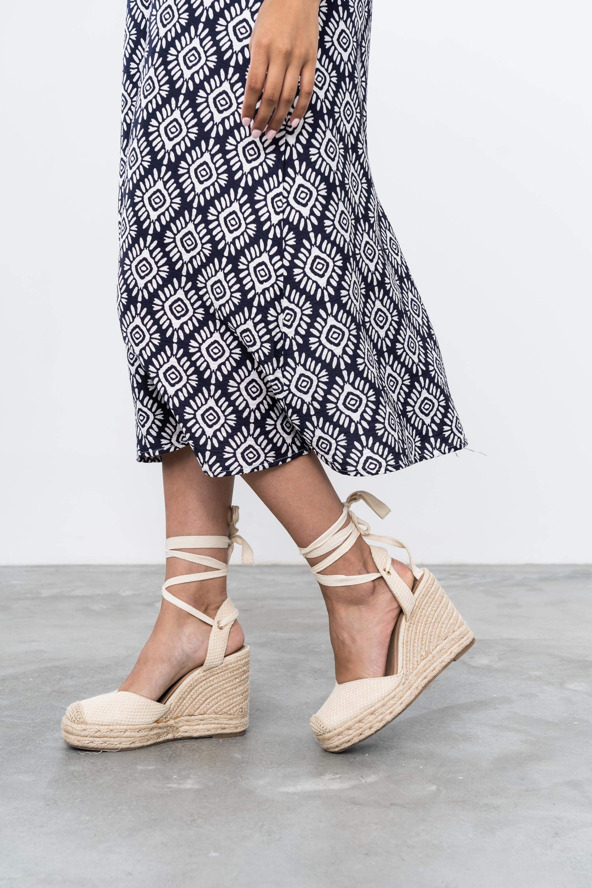 VESTIDO MIDI ESTAMPADO AZTECA
