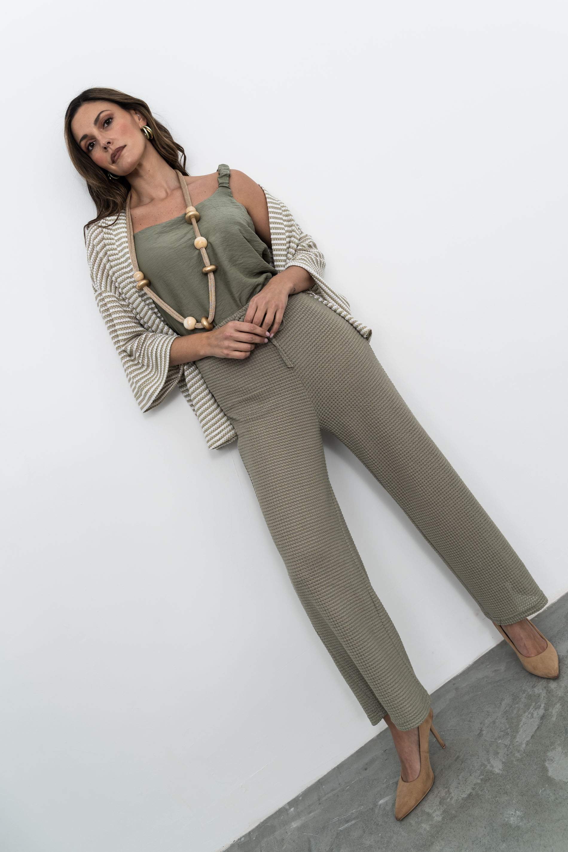 PANTALÓN FLUIDO JACQUARD KAKI