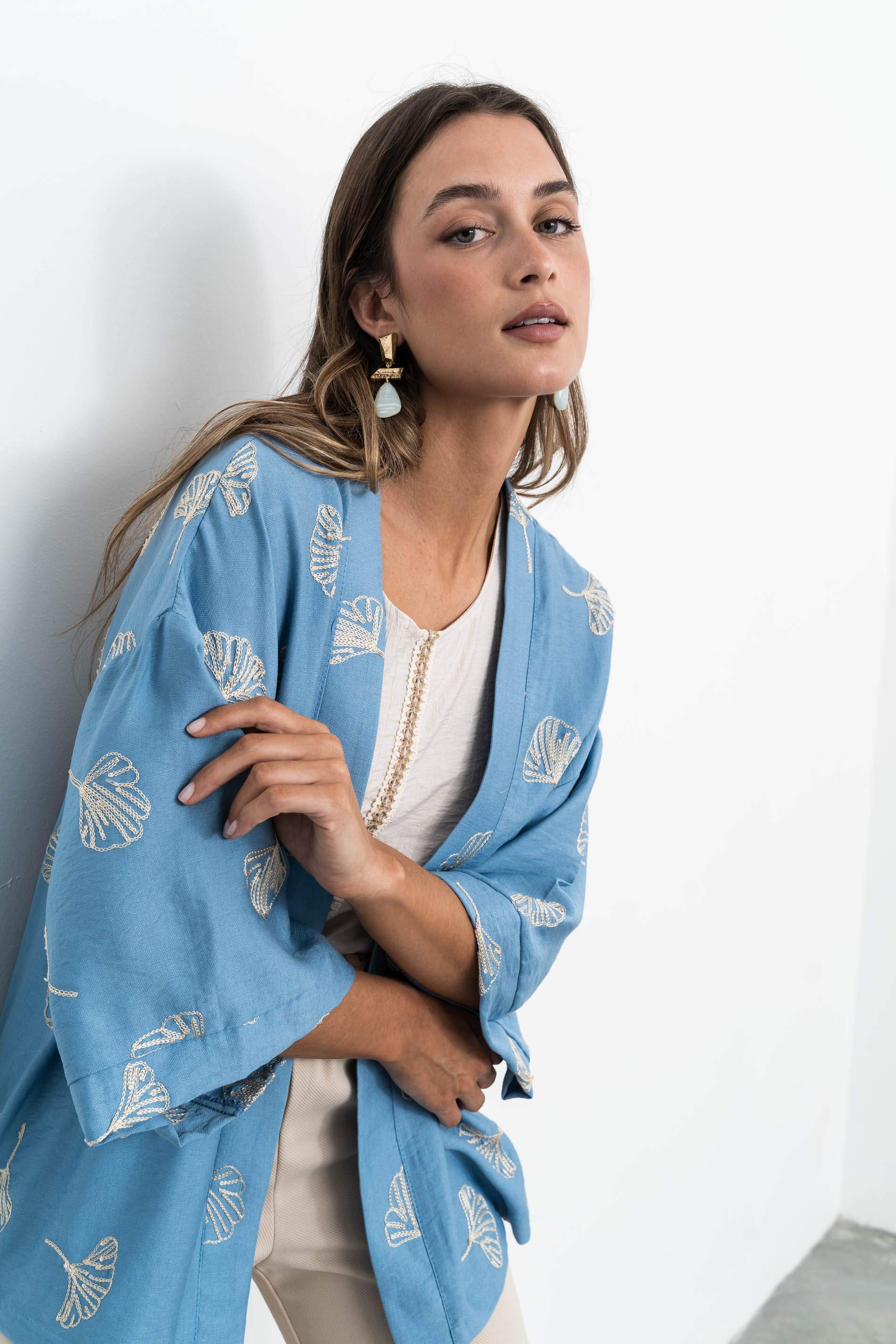 KIMONO BORDADO AZUL