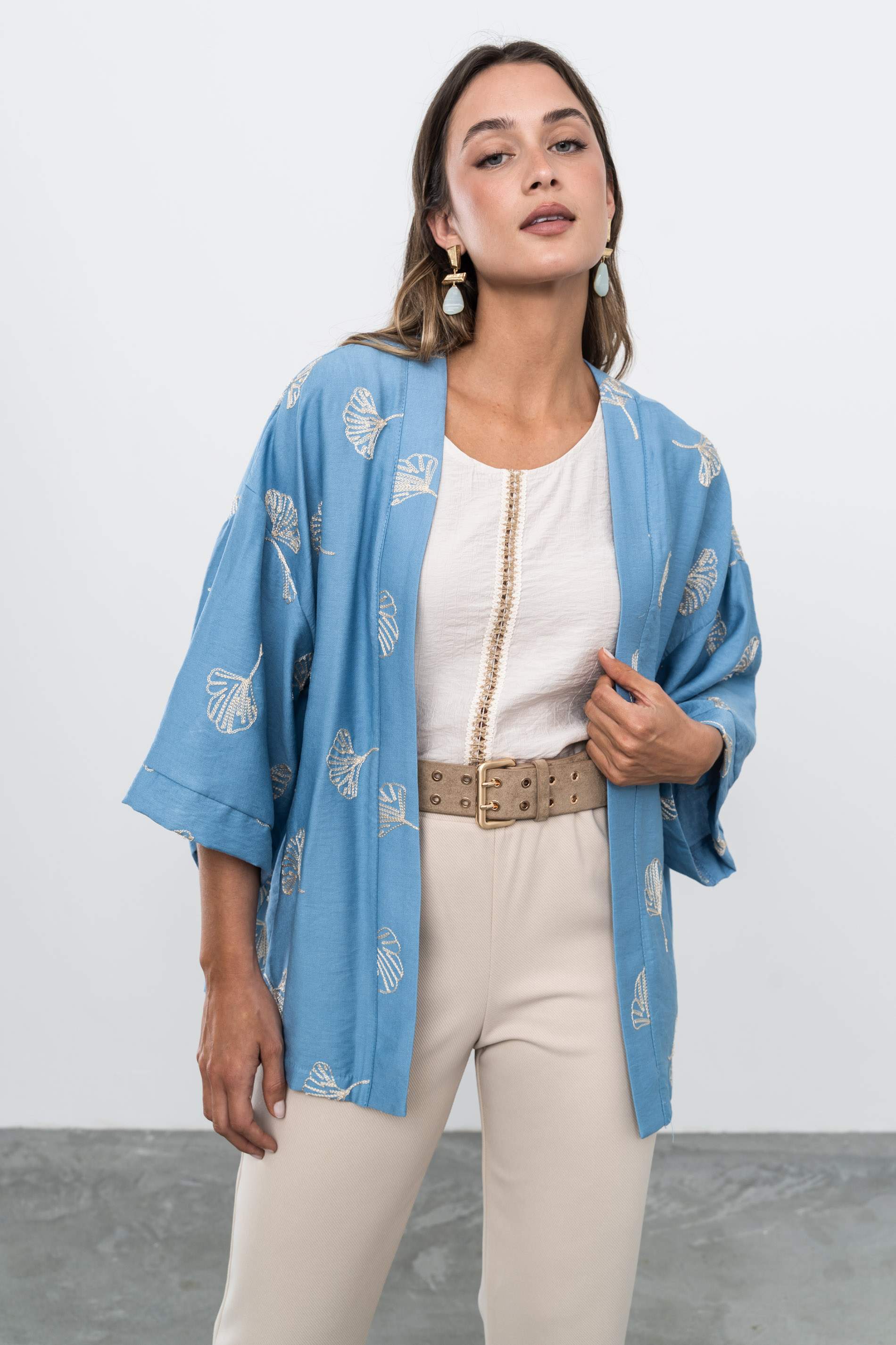 KIMONO BORDADO AZUL