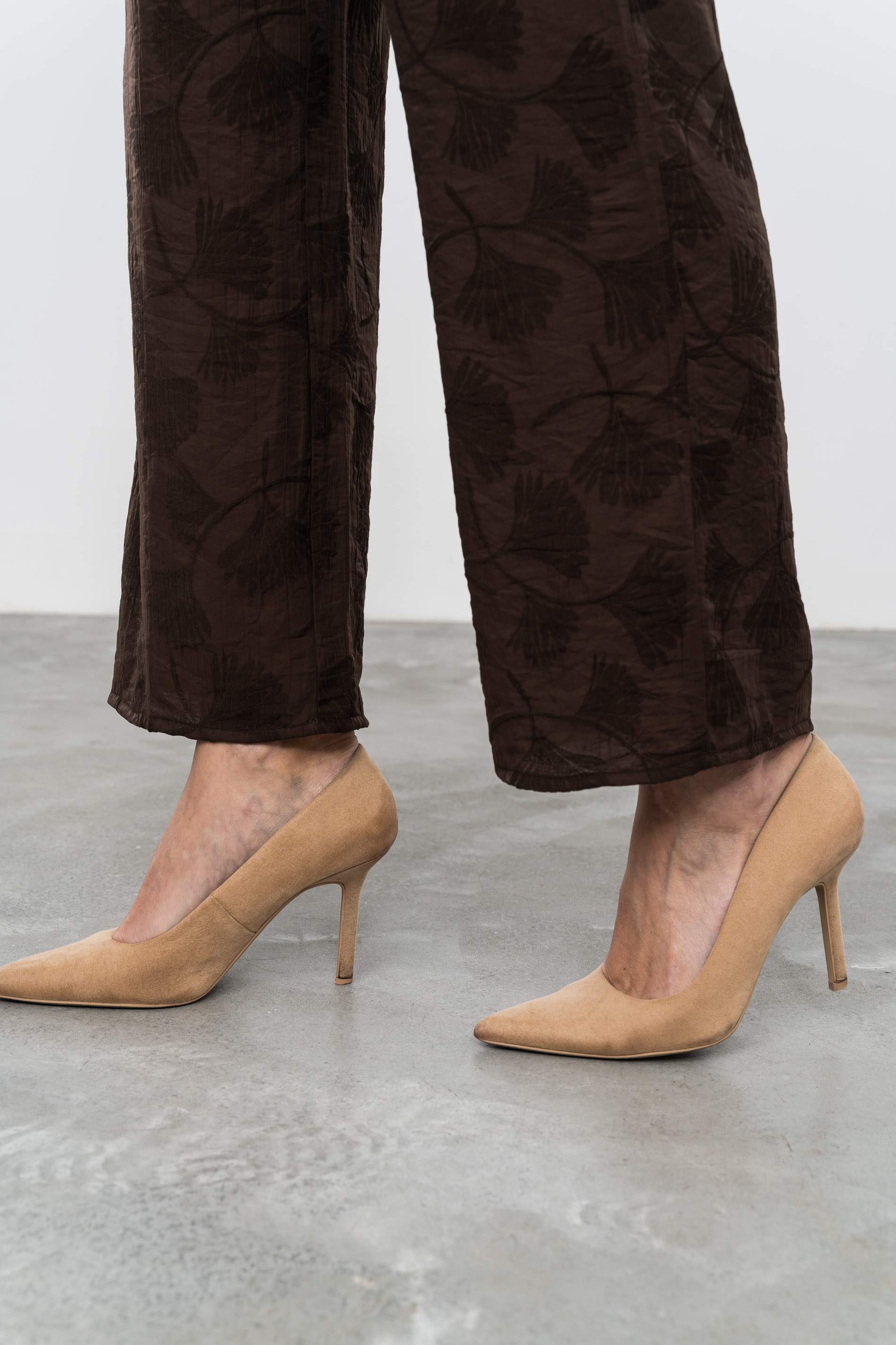 PANTALÓN JACQUARD PALMERAS CHOCOLATE