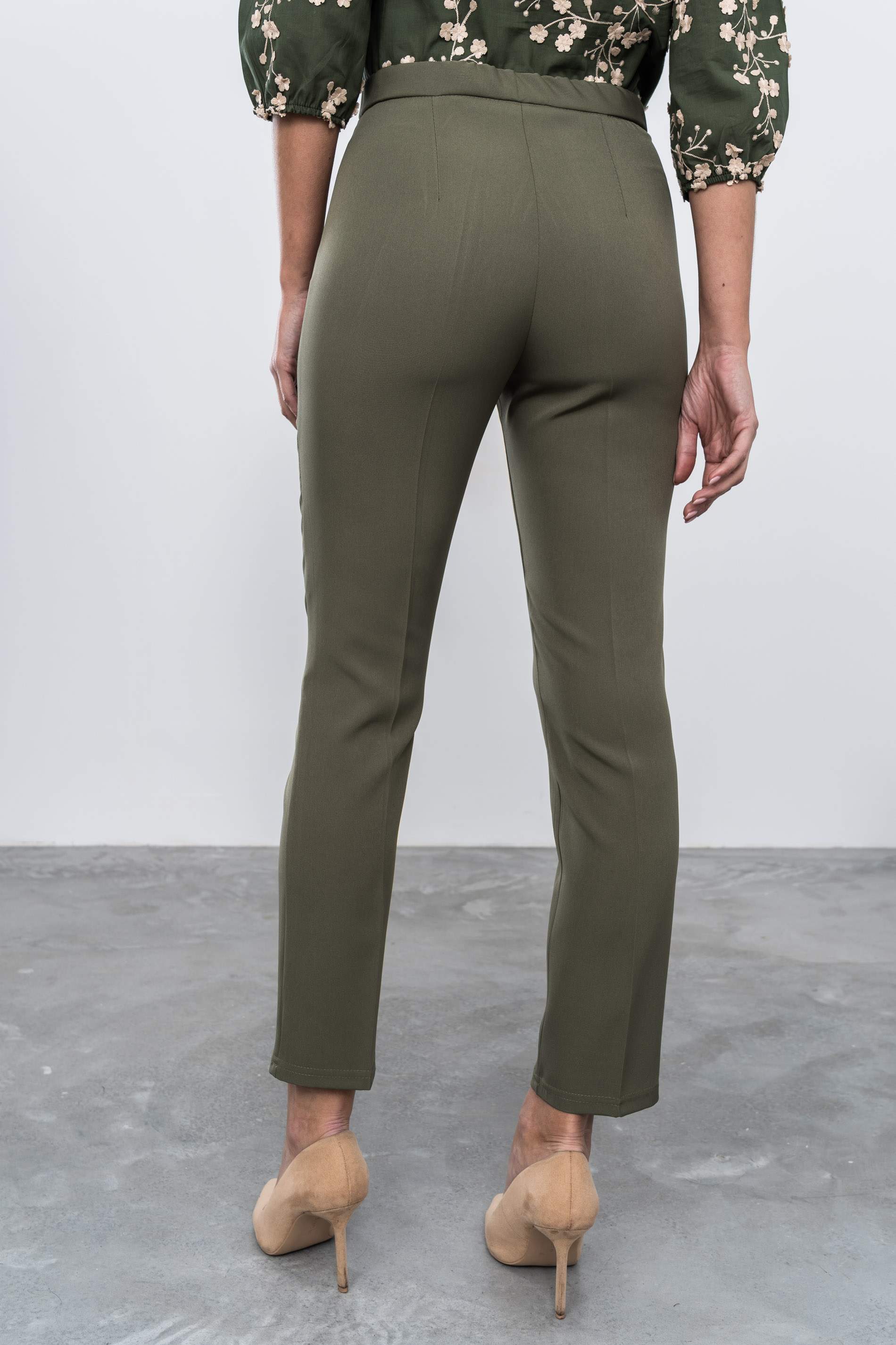 PANTALÓN VESTIR KAKI