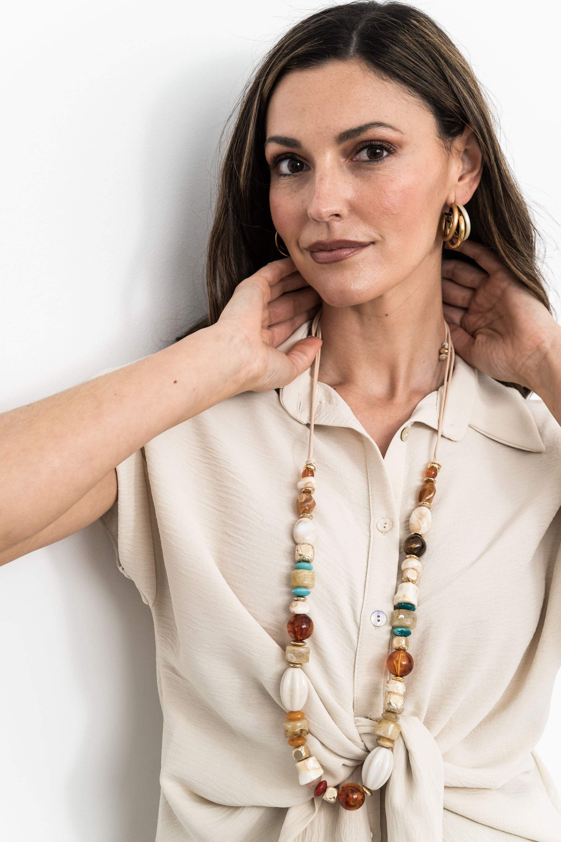 BLUSA NUDO DELANTERO BEIGE