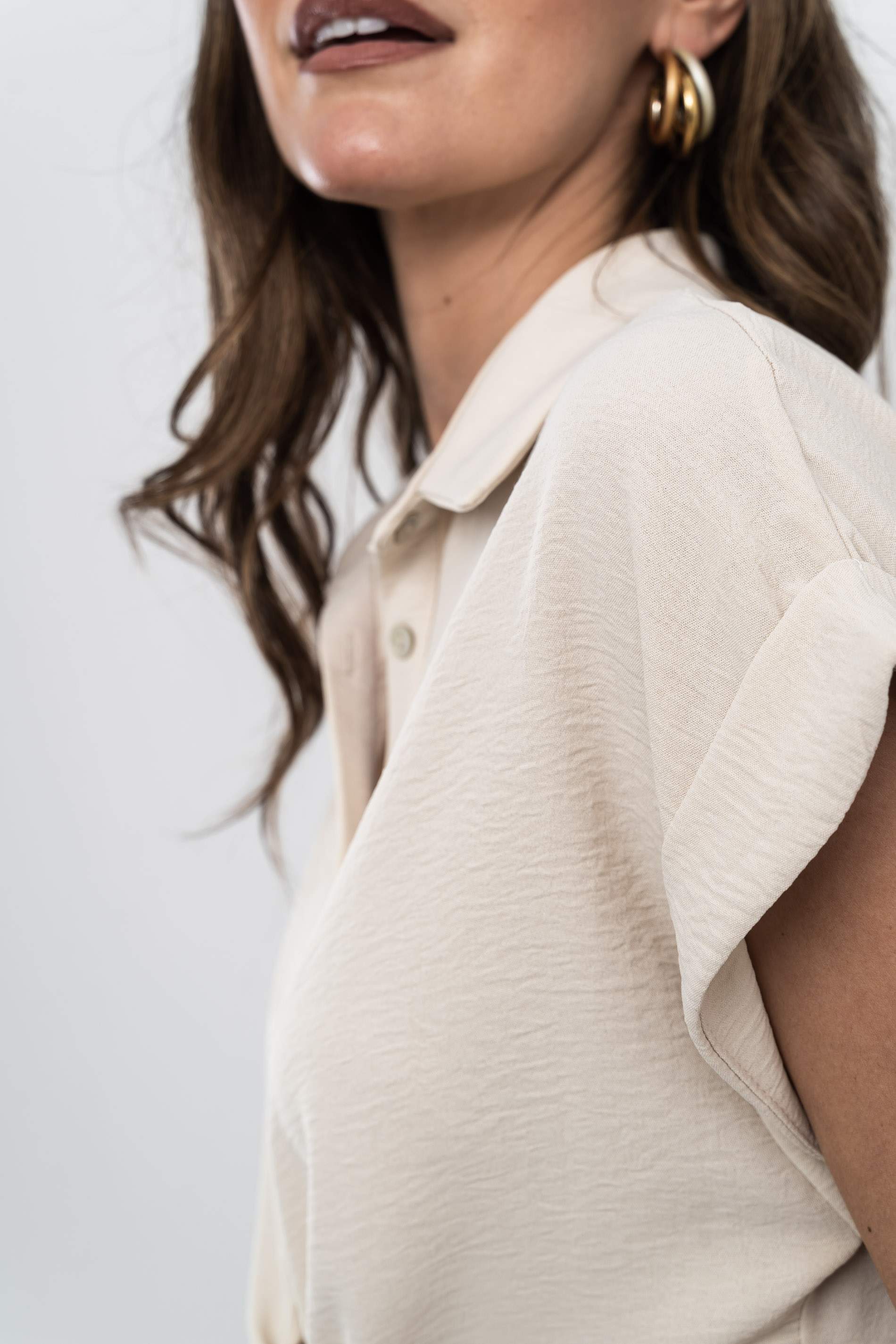 BLUSA NUDO DELANTERO BEIGE