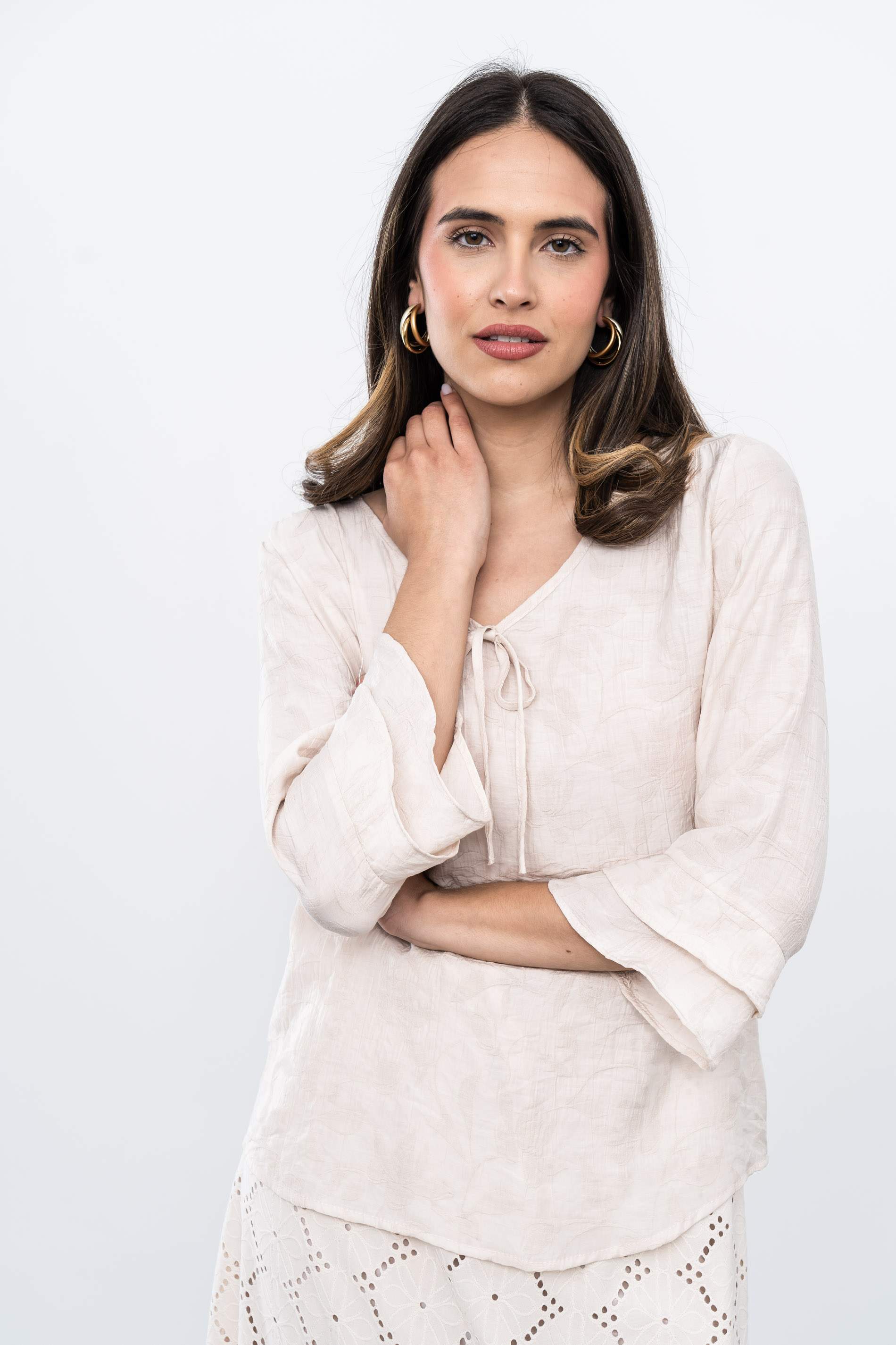 BLUSA TEJIDO FANTASÍA BEIGE