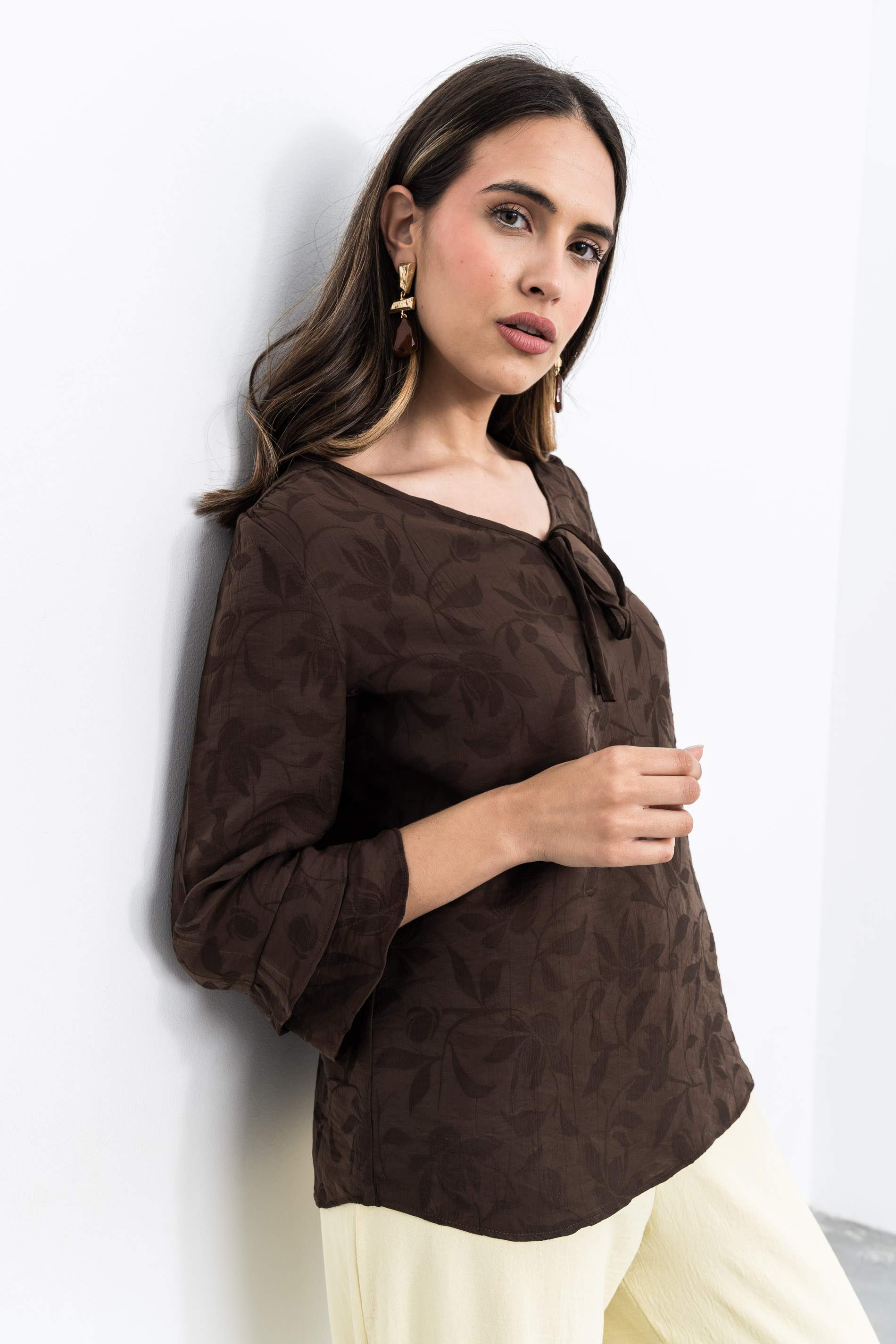 BLUSA TEJIDO FANTASÍA CHOCOLATE