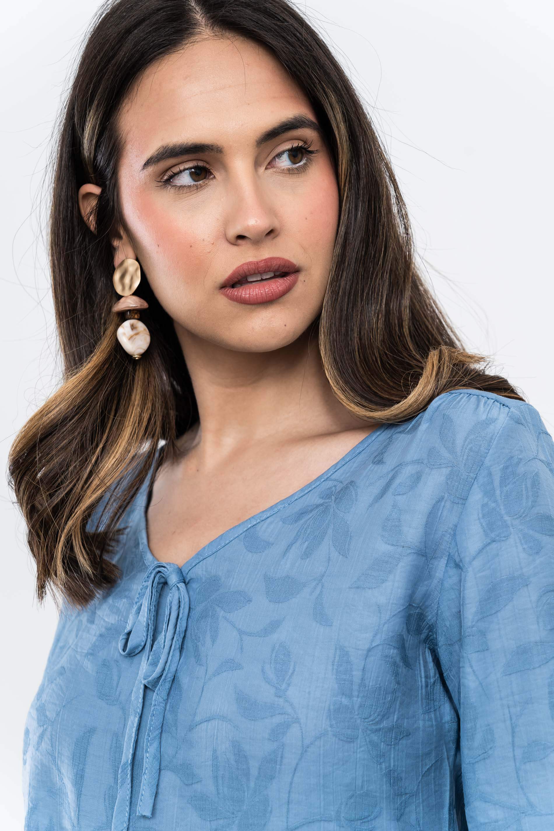 BLUSA TEJIDO FANTASÍA AZUL