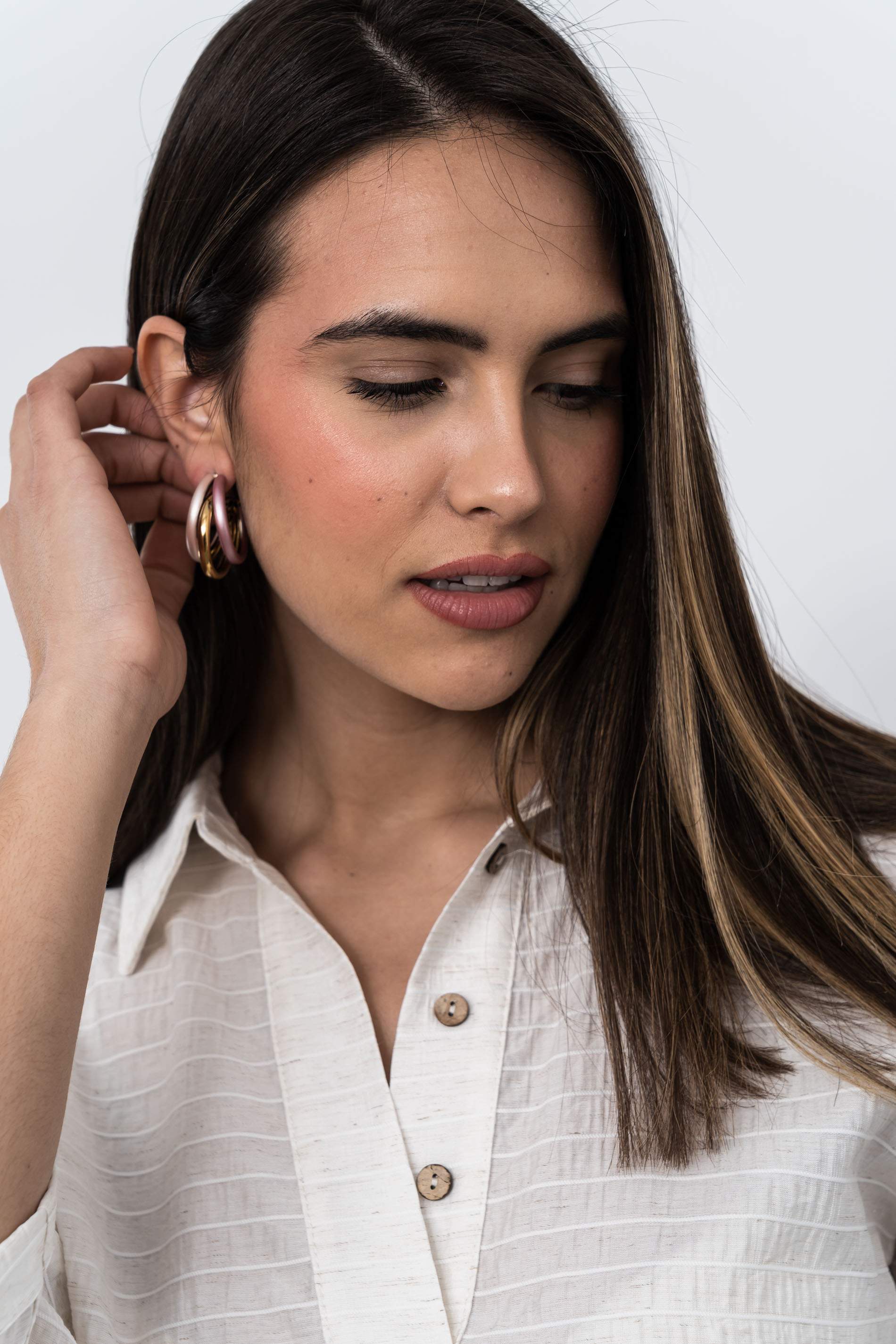 BLUSA CAMISERA TEJIDO RÚSTICO NATURAL