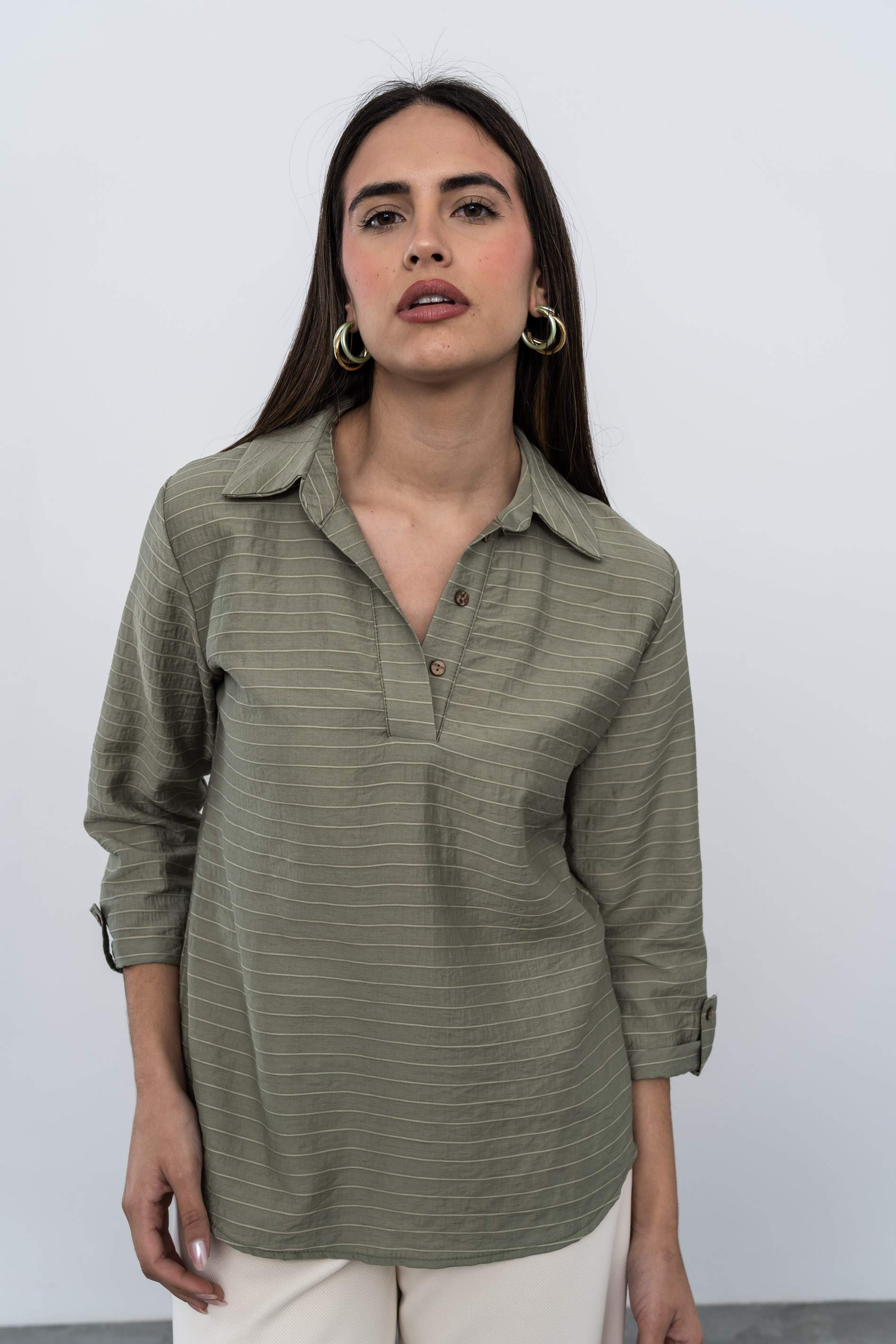 BLUSA CAMISERA TEJIDO RÚSTICO KAKI