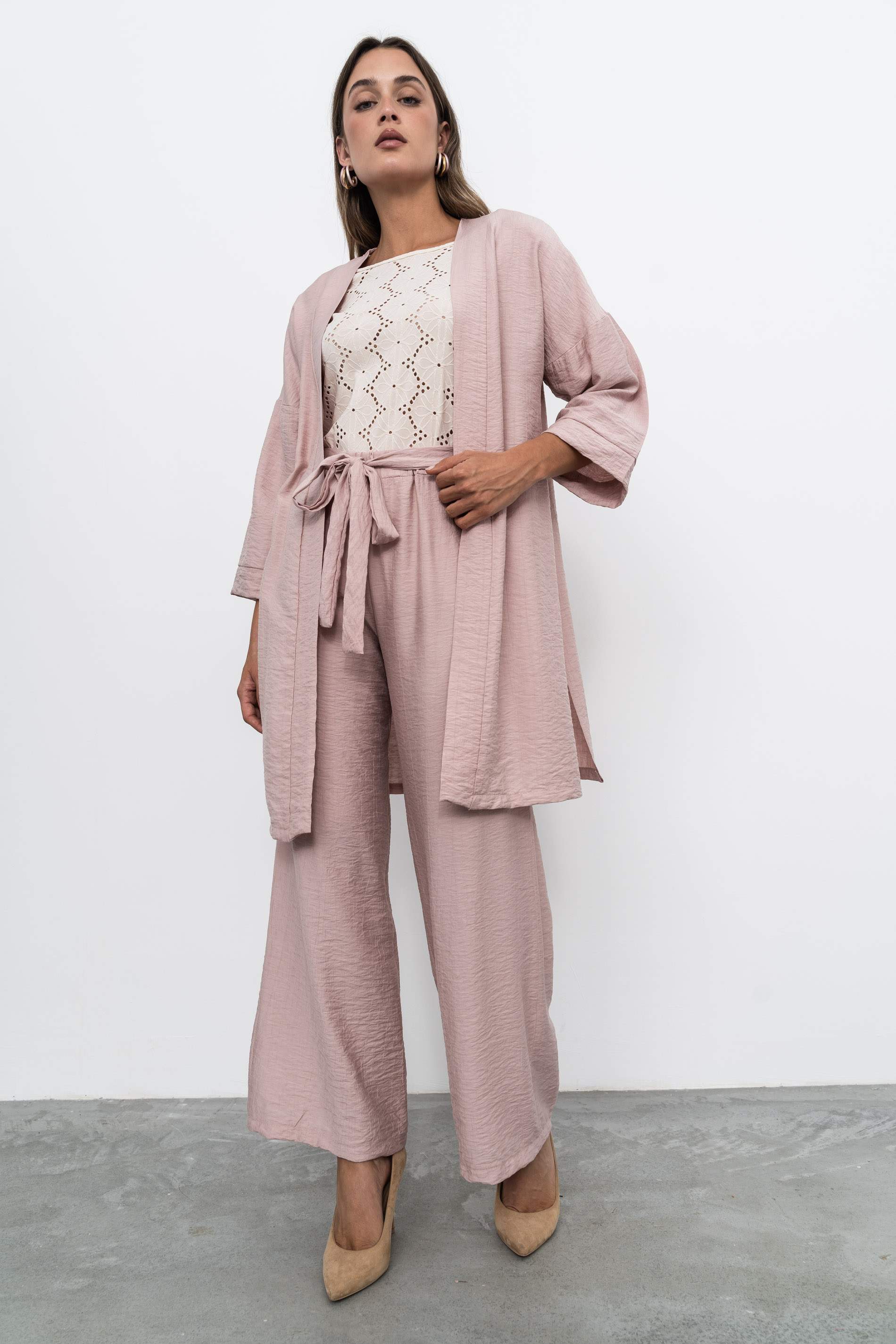 BLUSA TEJIDO PERFORADO BEIGE