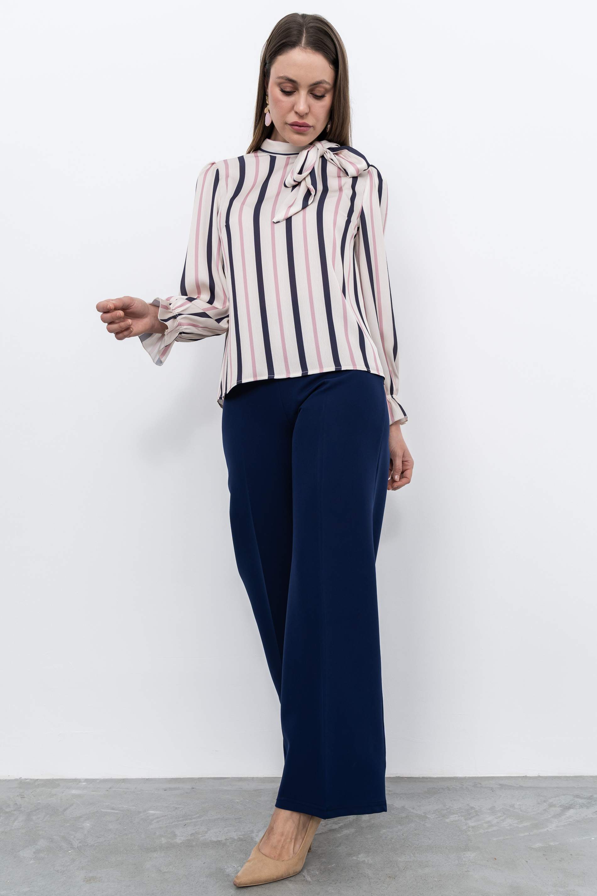 PANTALÓN PIERNA ANCHA VESTIR MARINO