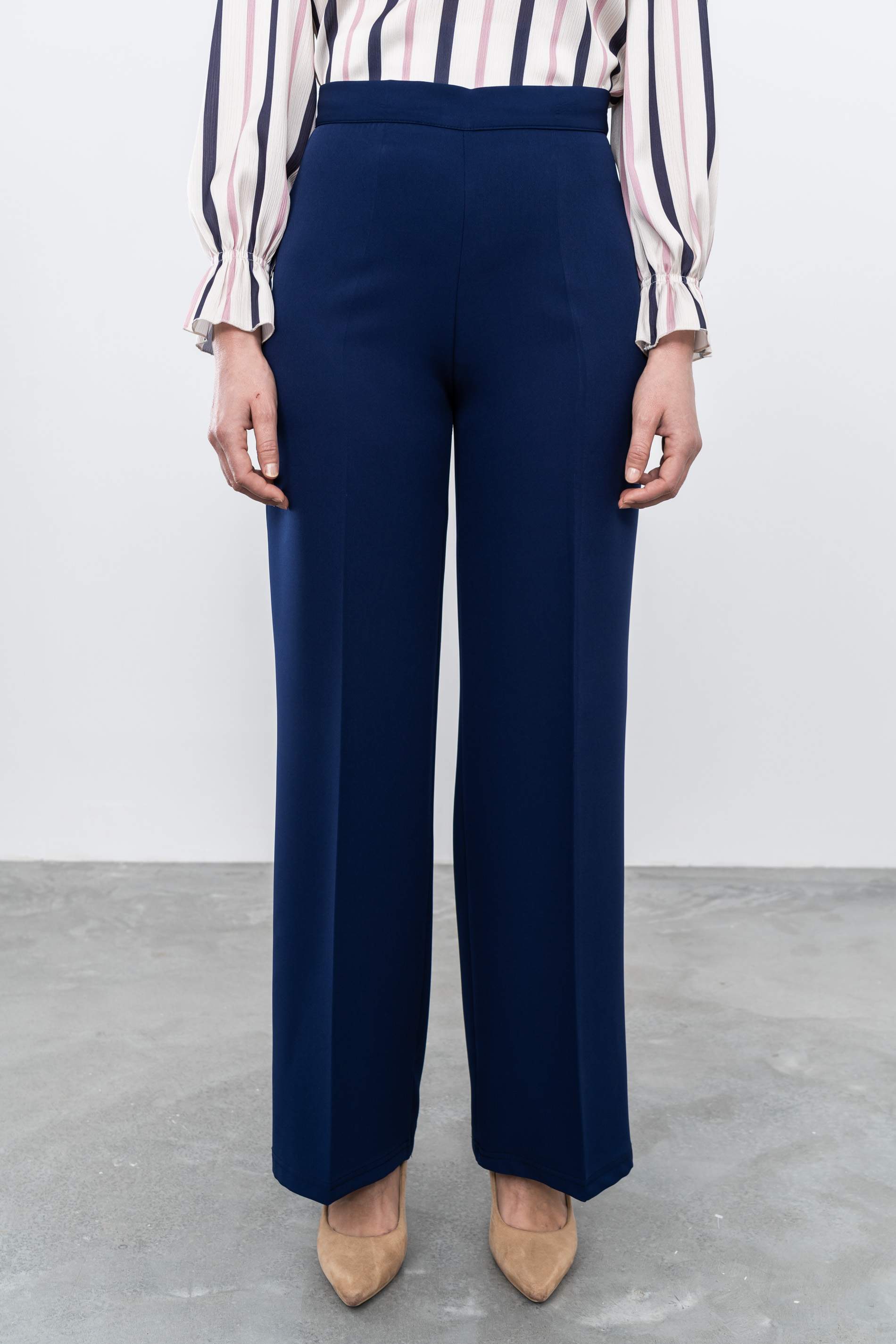 PANTALÓN PIERNA ANCHA VESTIR MARINO