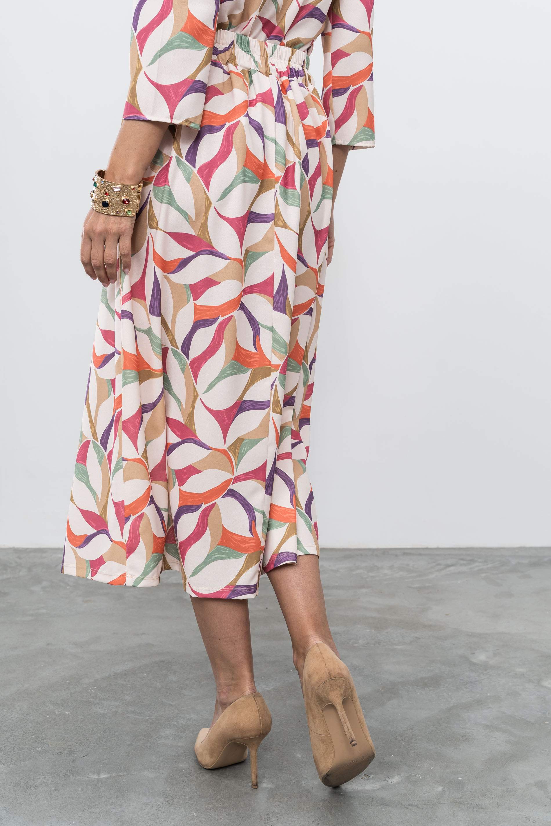 FALDA TABLAS HOJAS COLORES