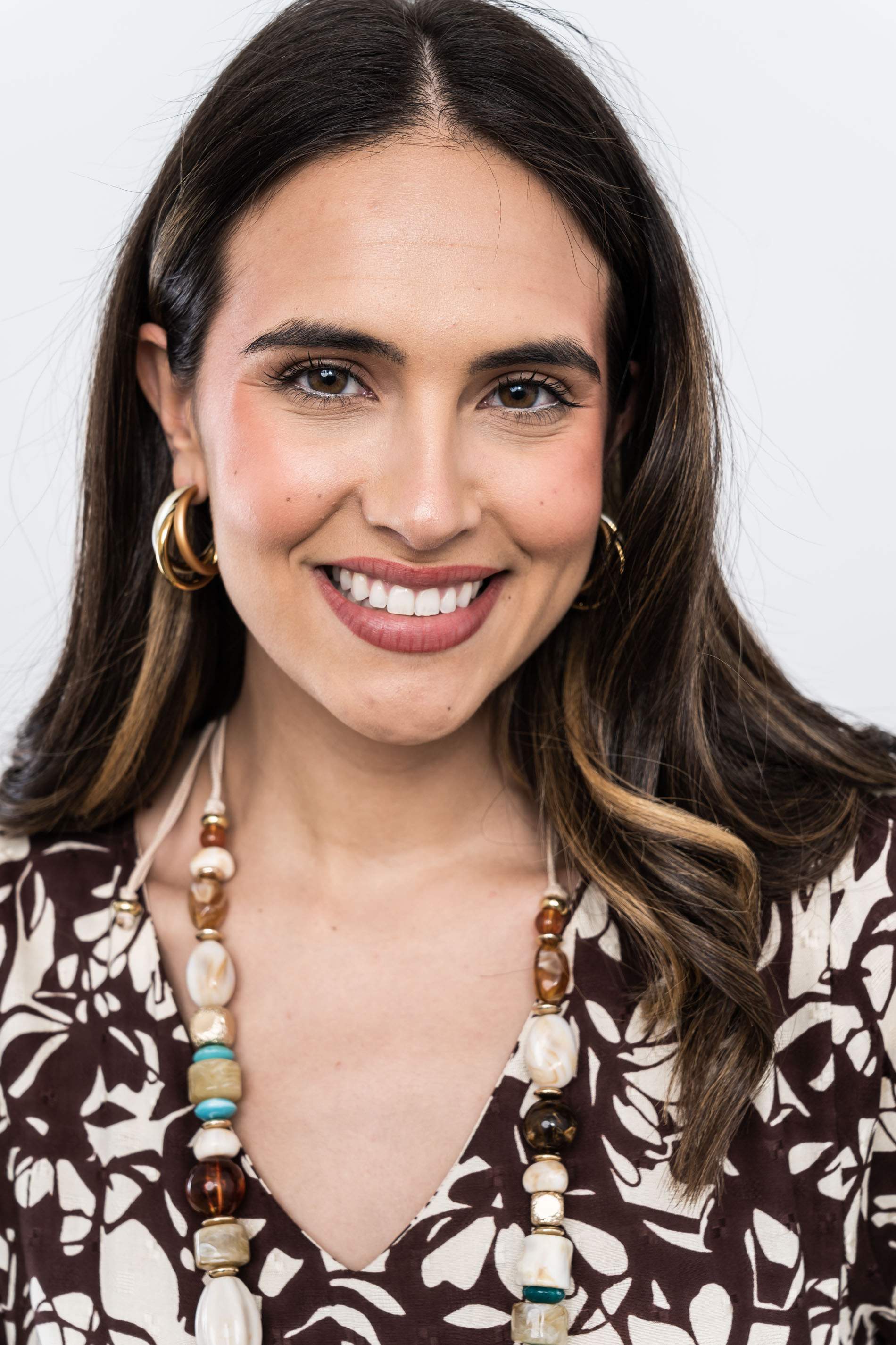 VESTIDO CORTE PECHO HOJAS