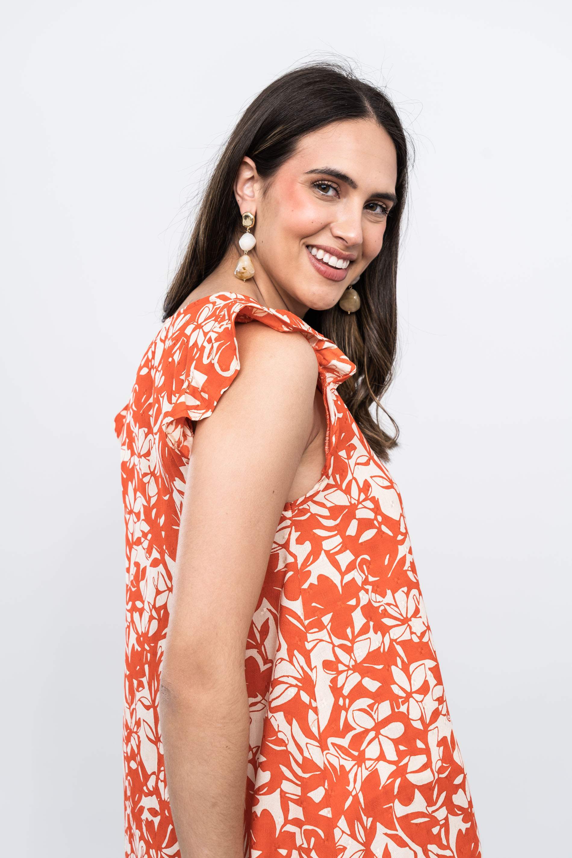 VESTIDO SISAS VOLANTE HOJAS