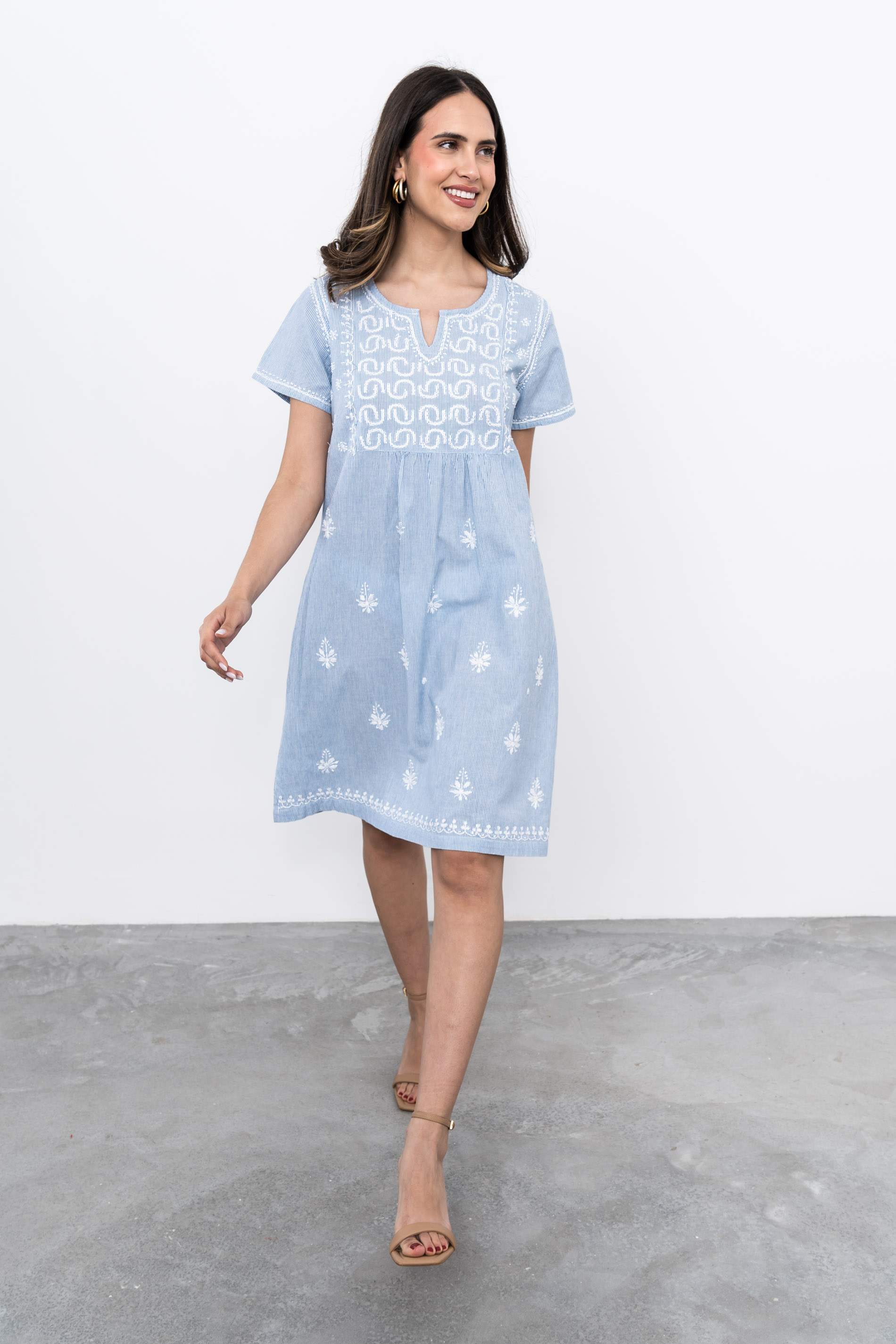 VESTIDO RAYAS BORDADO