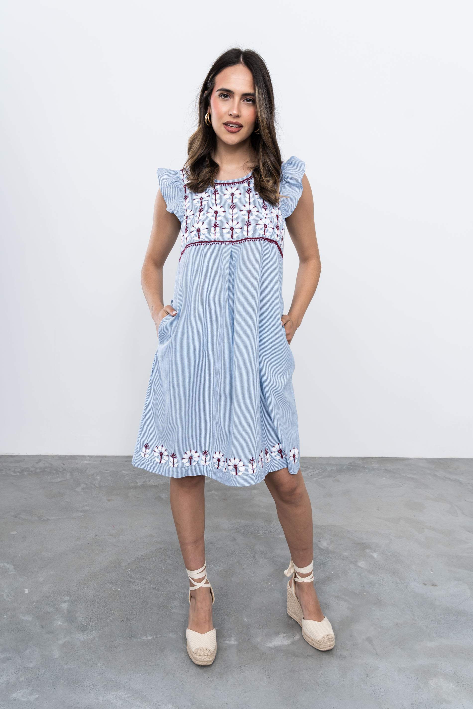 VESTIDO RAYAS BORDADO COMBINADO