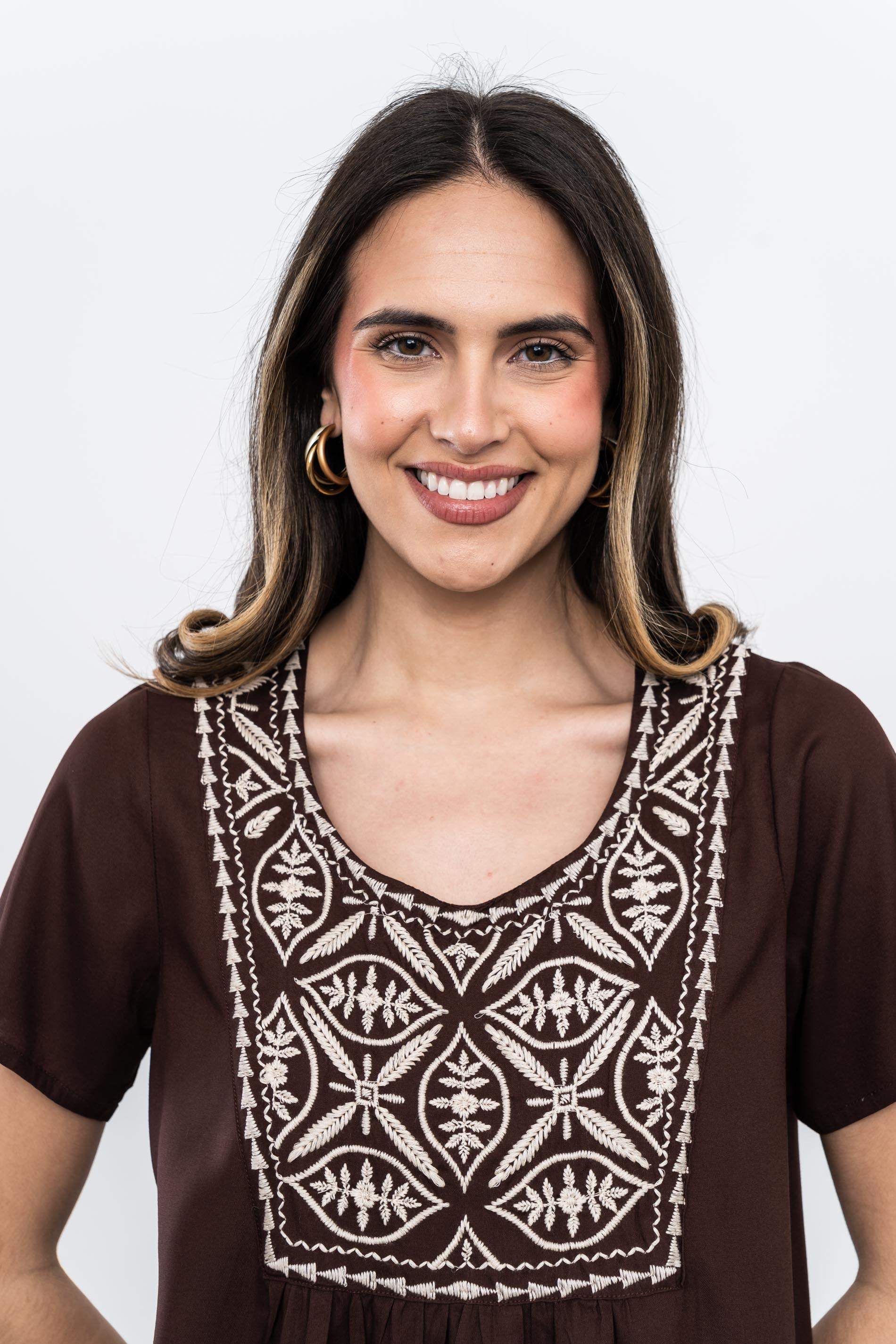 VESTIDO BORDADOS DELANTERO