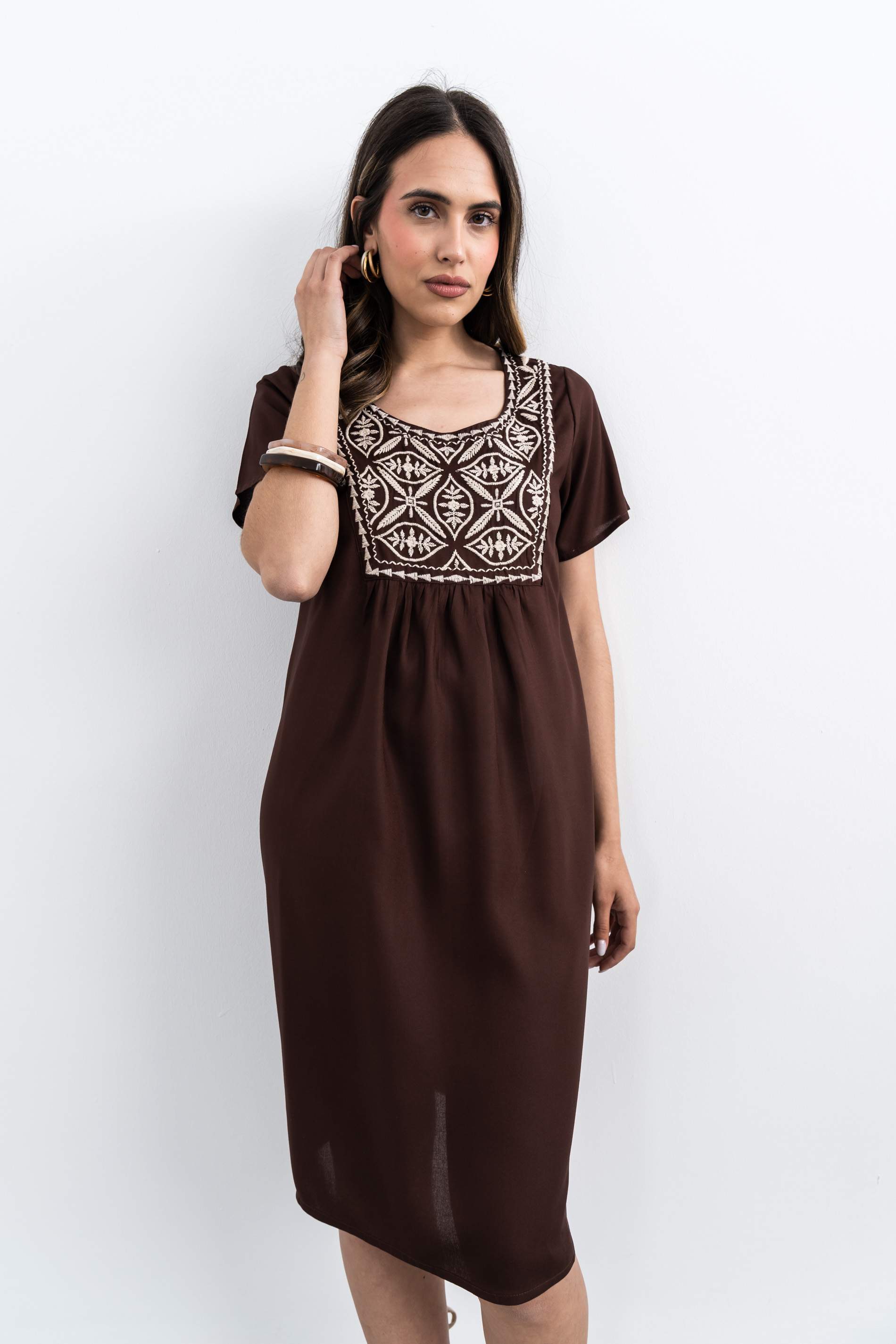 VESTIDO BORDADOS DELANTERO