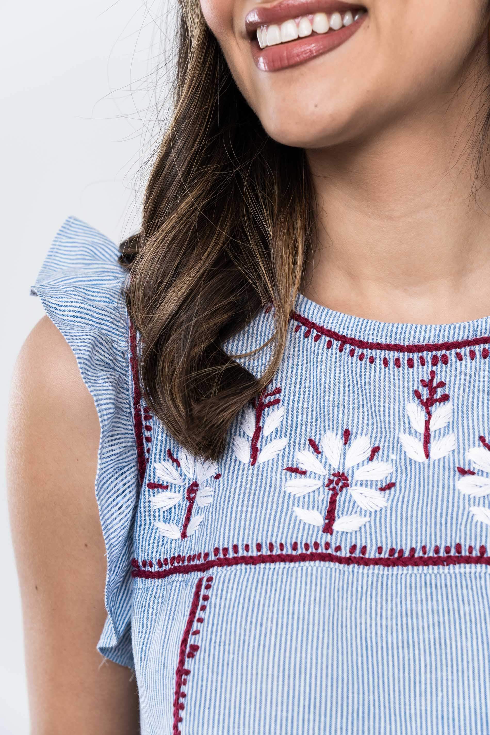 BLUSA RAYAS BORDADO COMBINADO