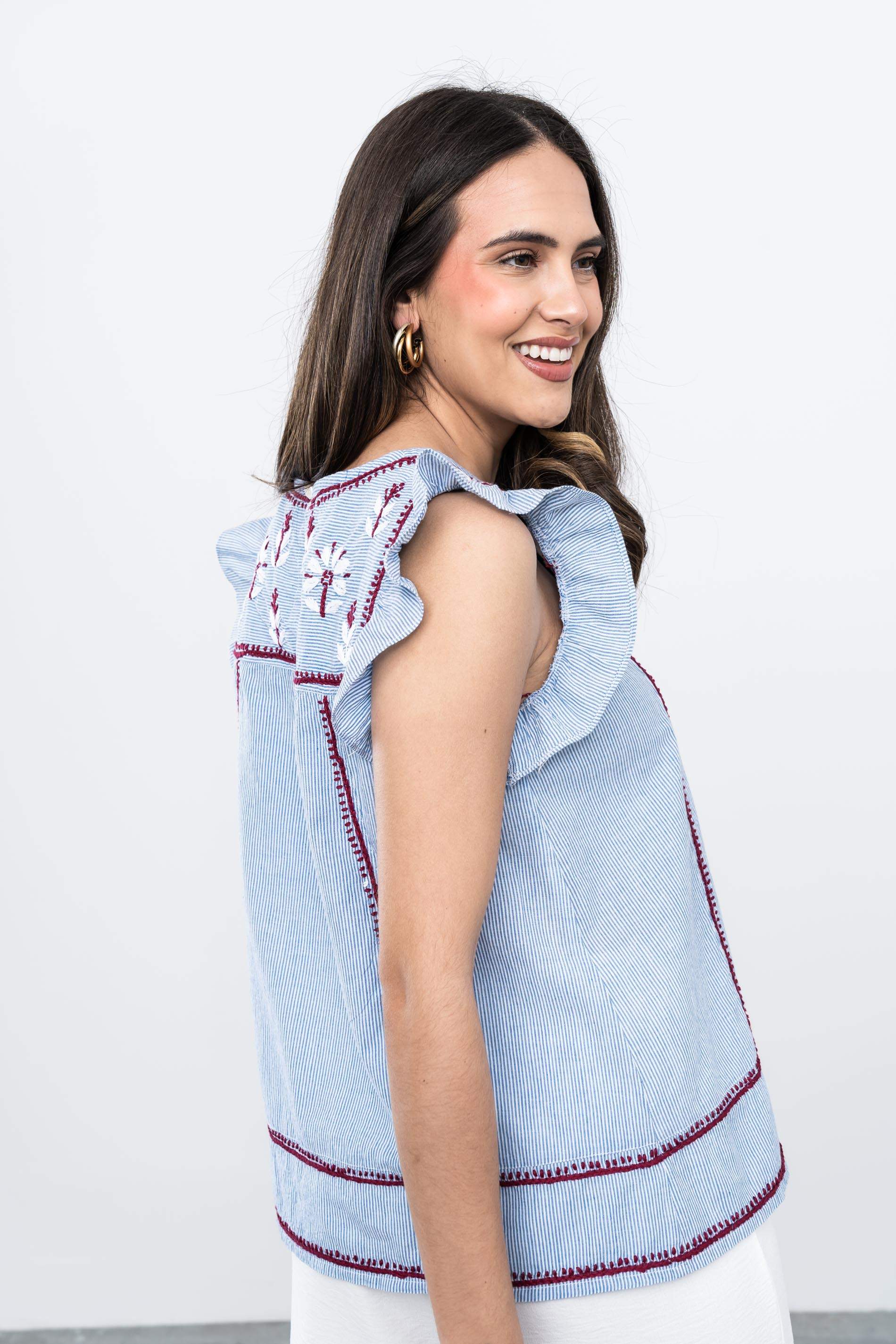 BLUSA RAYAS BORDADO COMBINADO