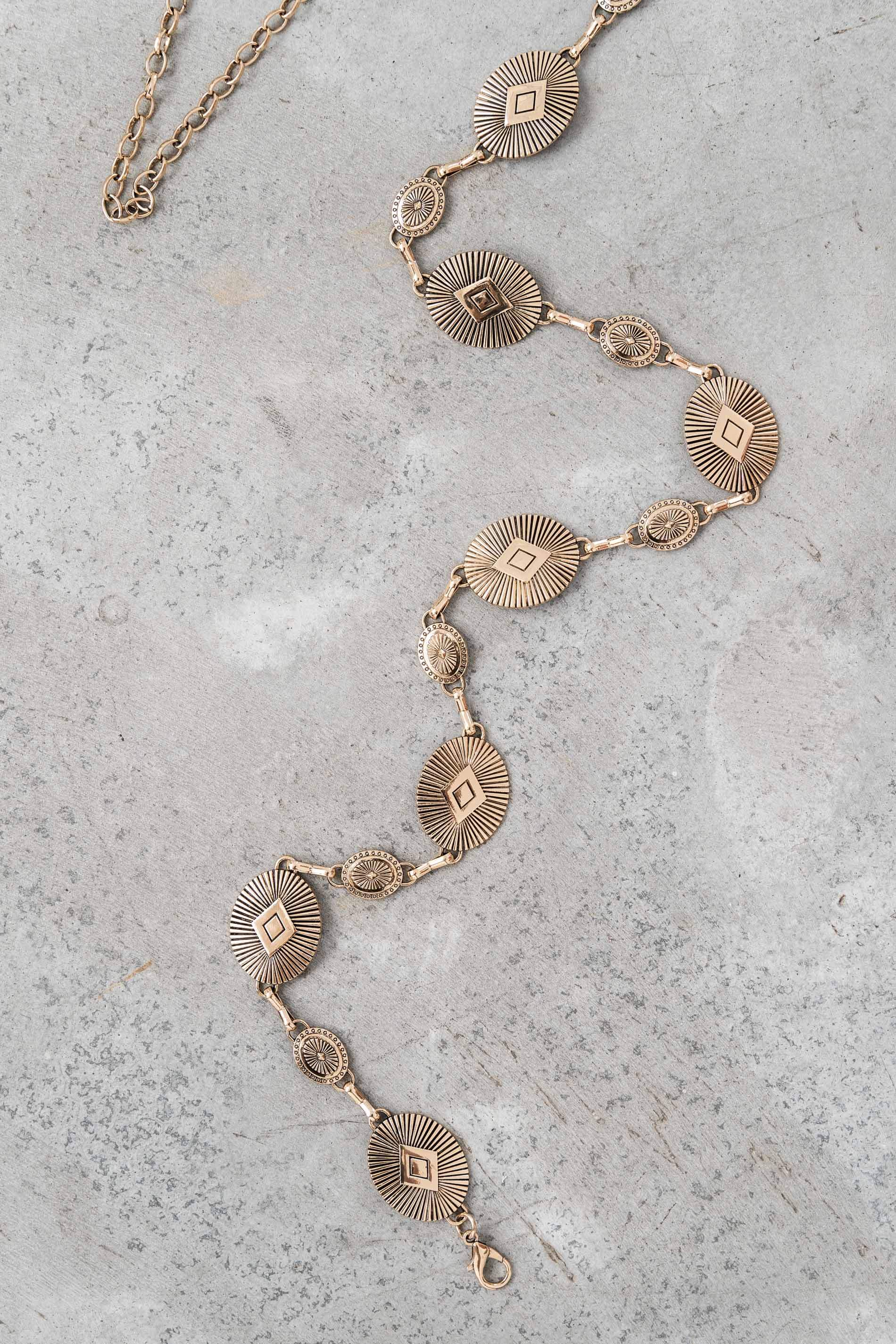 CINTURÓN CADENA CHAPAS