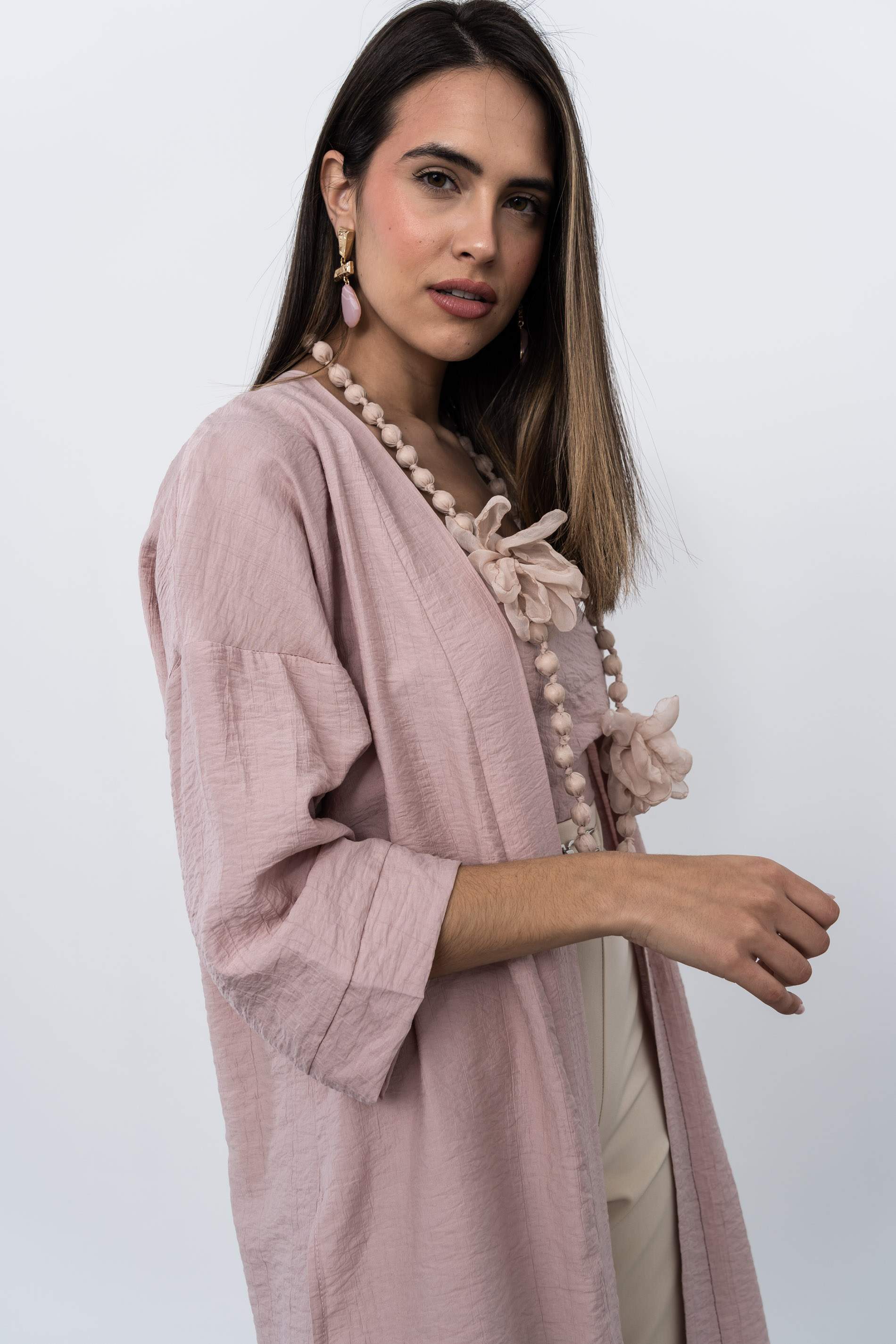 KIMONO LARGO ABERTURAS NUDE