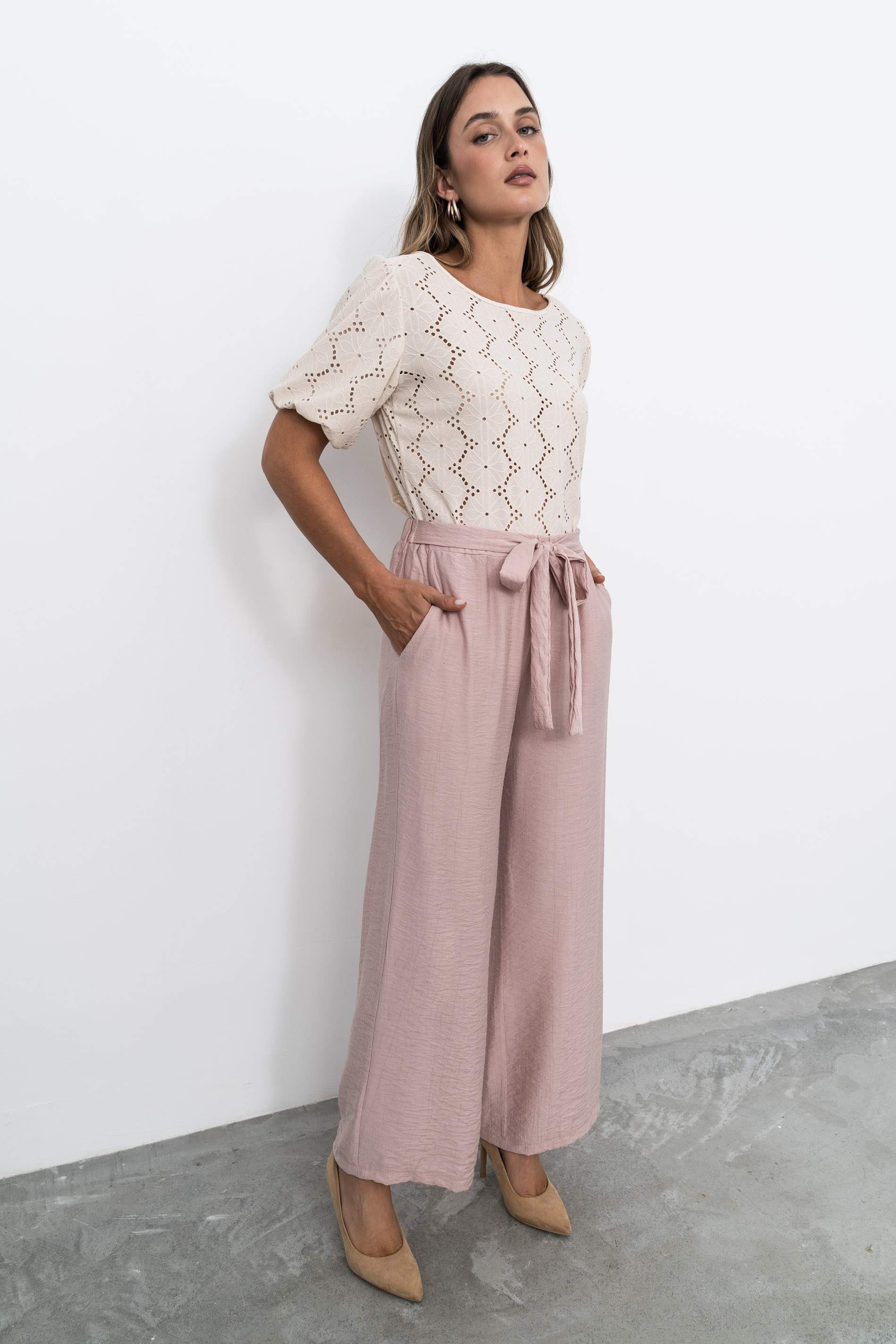 PANTALÓN ANCHO NUDE