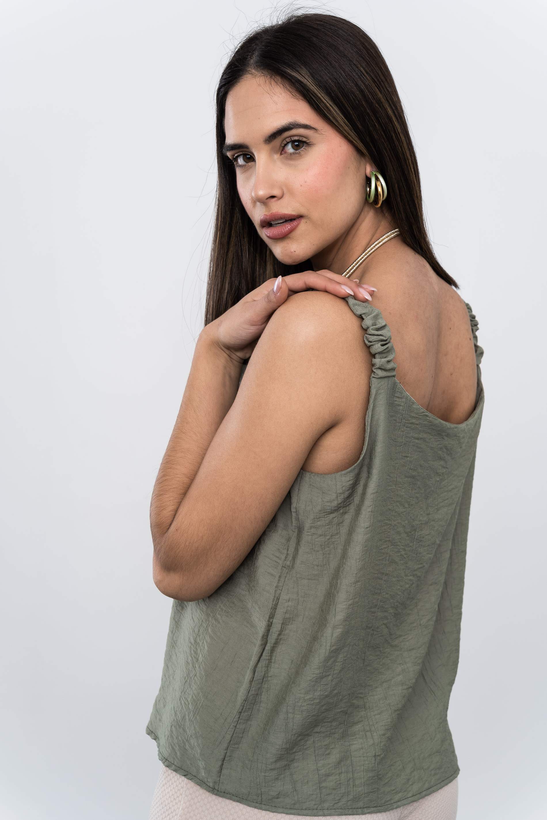 TOP TIRANTE FRUNCIDO KAKI