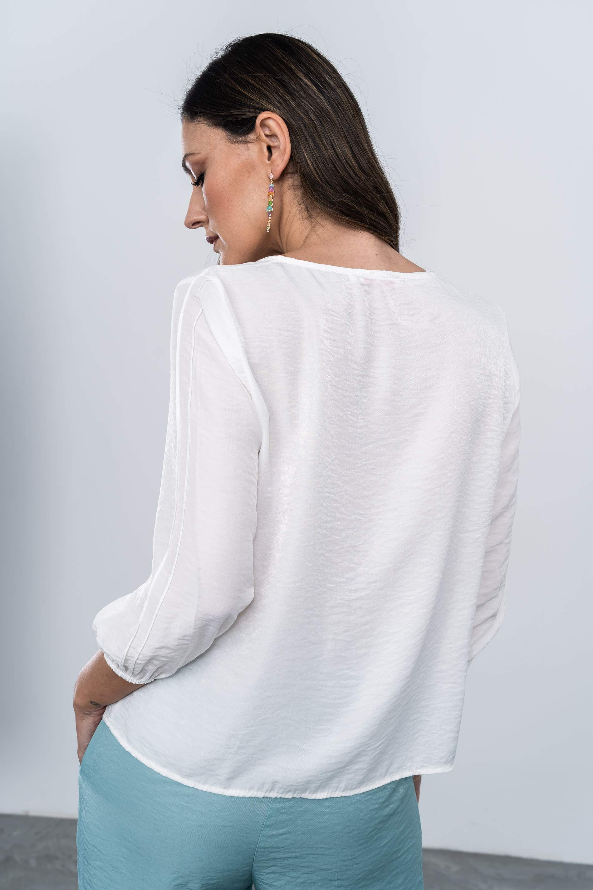 BLUSA NERVIO DECORATIVO CRUDO