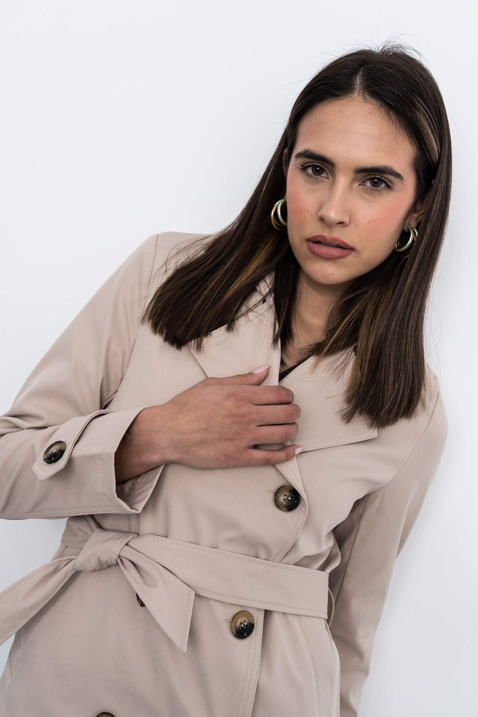 TRENCH CINTURÓN BEIGE