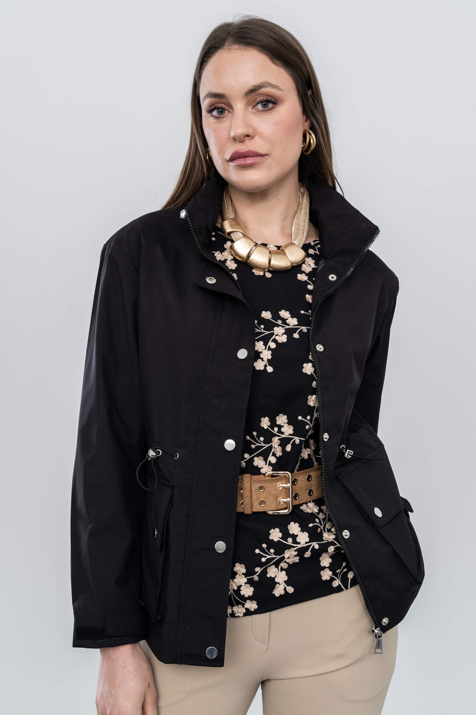 CORTAVIENTOS BOLSILLOS NEGRO