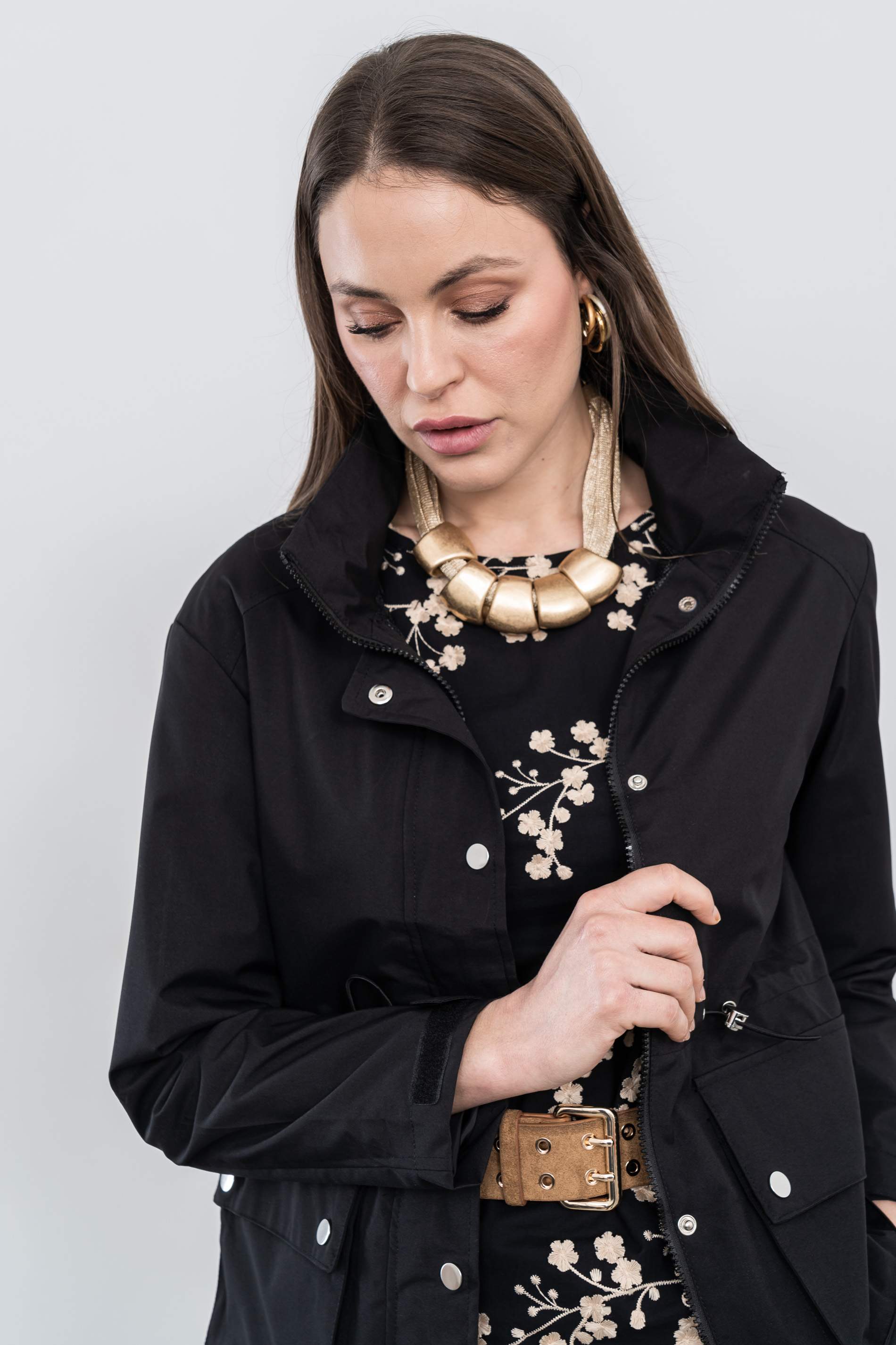 CORTAVIENTOS BOLSILLOS NEGRO