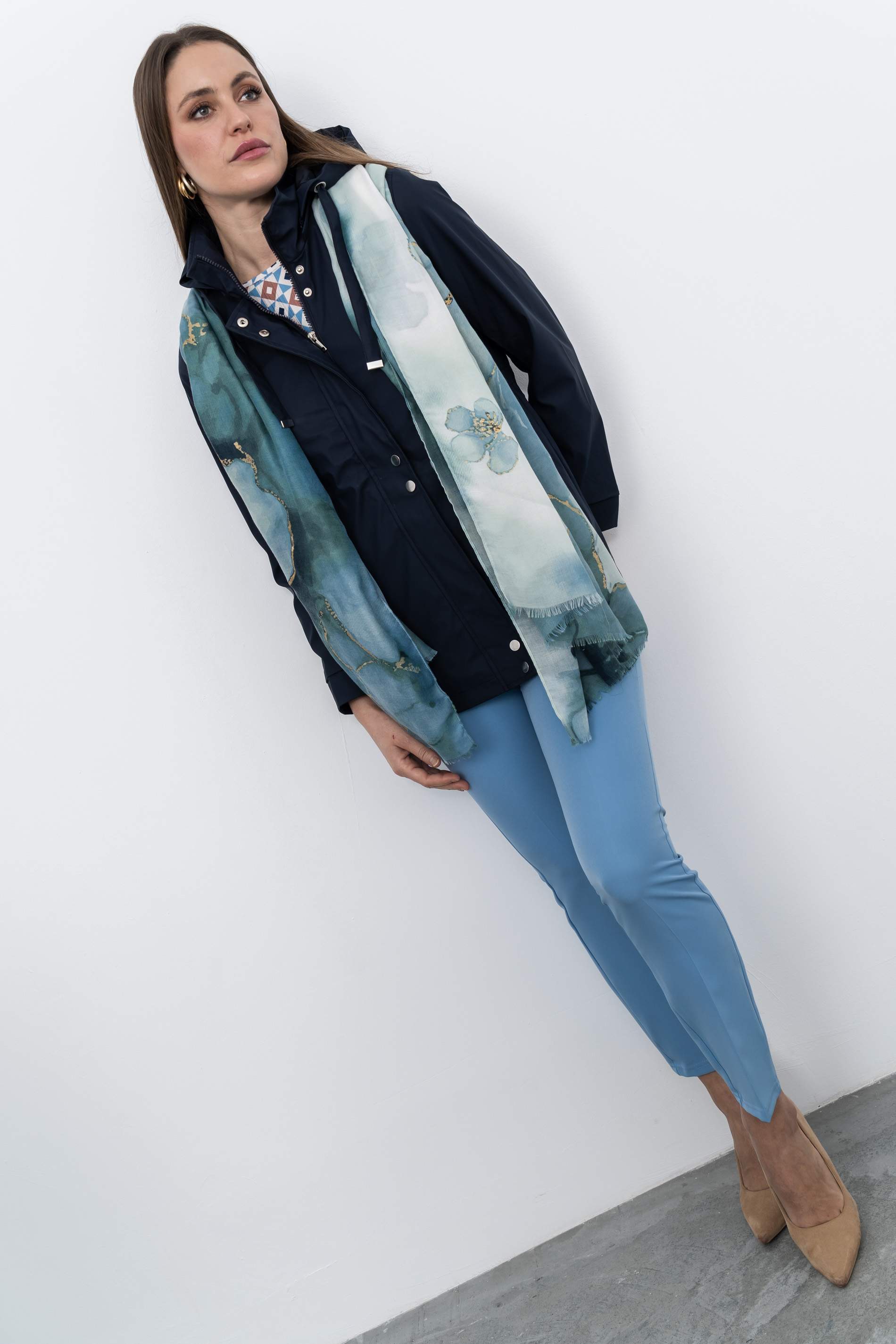 CORTAVIENTOS DOBLE CORCHETE MARINO