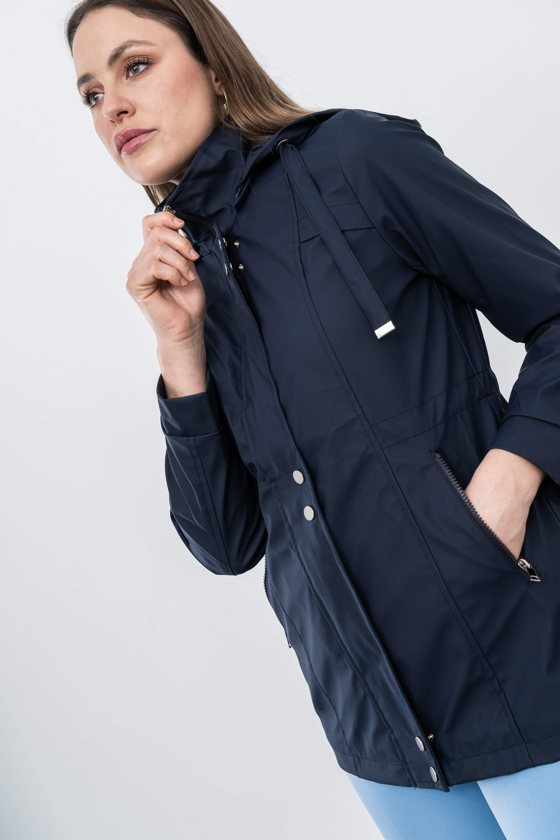 CORTAVIENTOS DOBLE CORCHETE MARINO