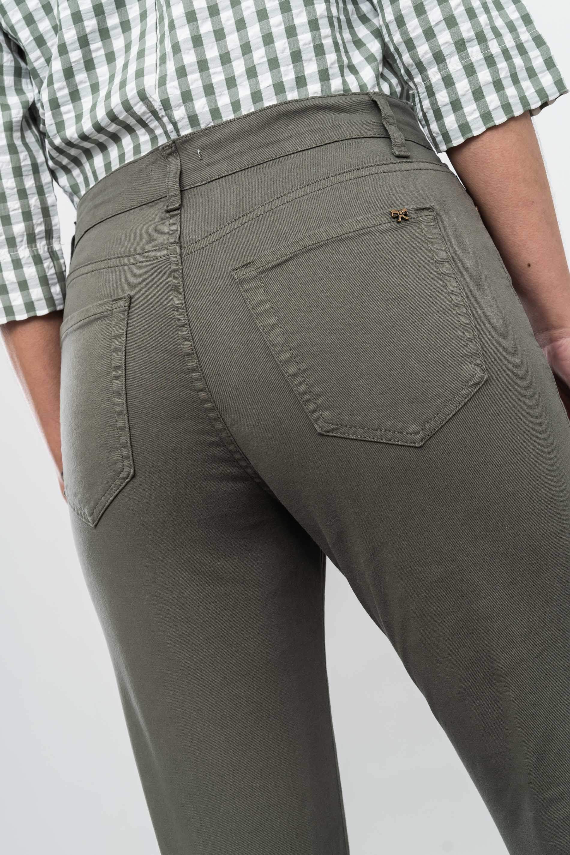 PANTALÓN 5 BOLSILLOS KAKI