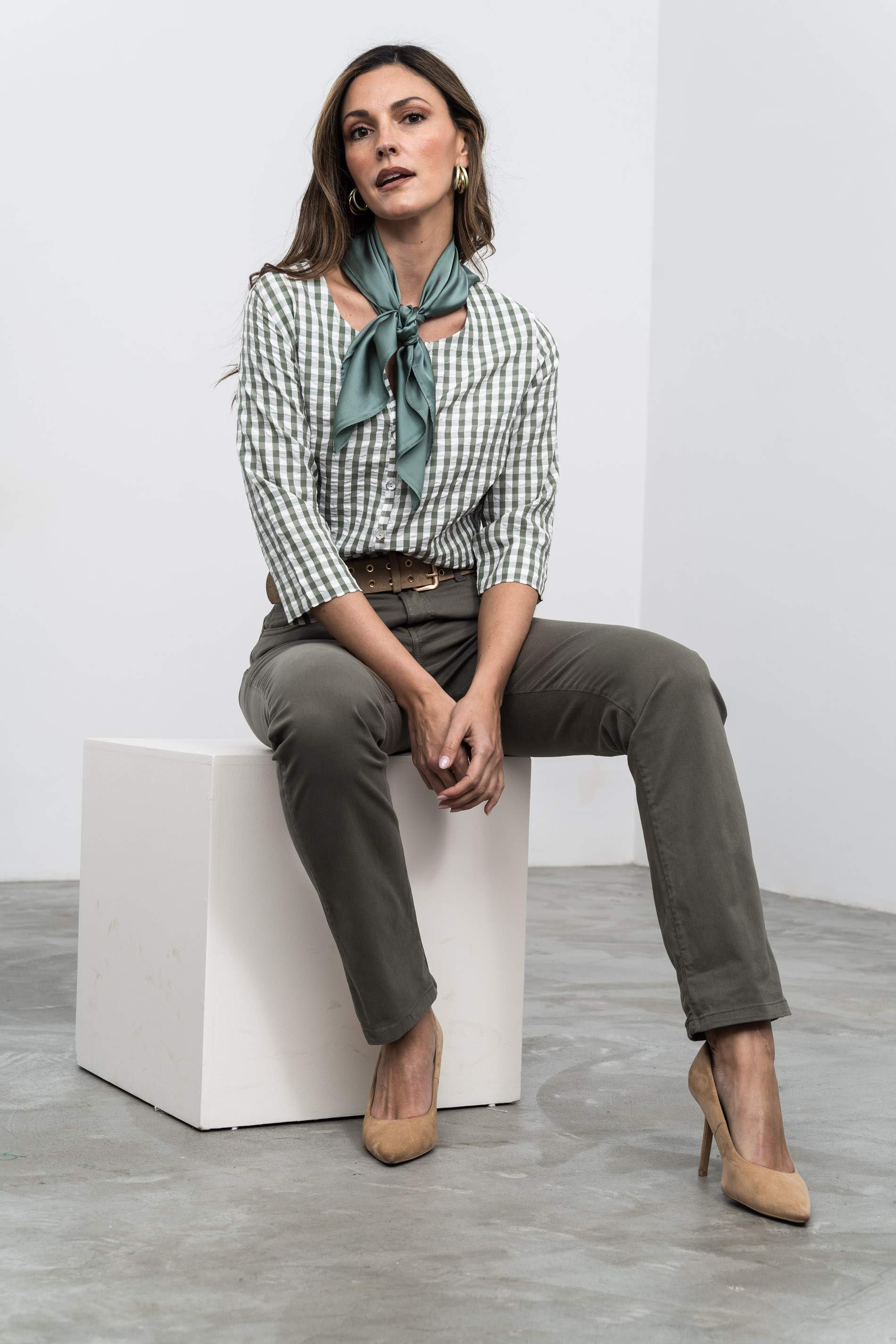 PANTALÓN 5 BOLSILLOS KAKI