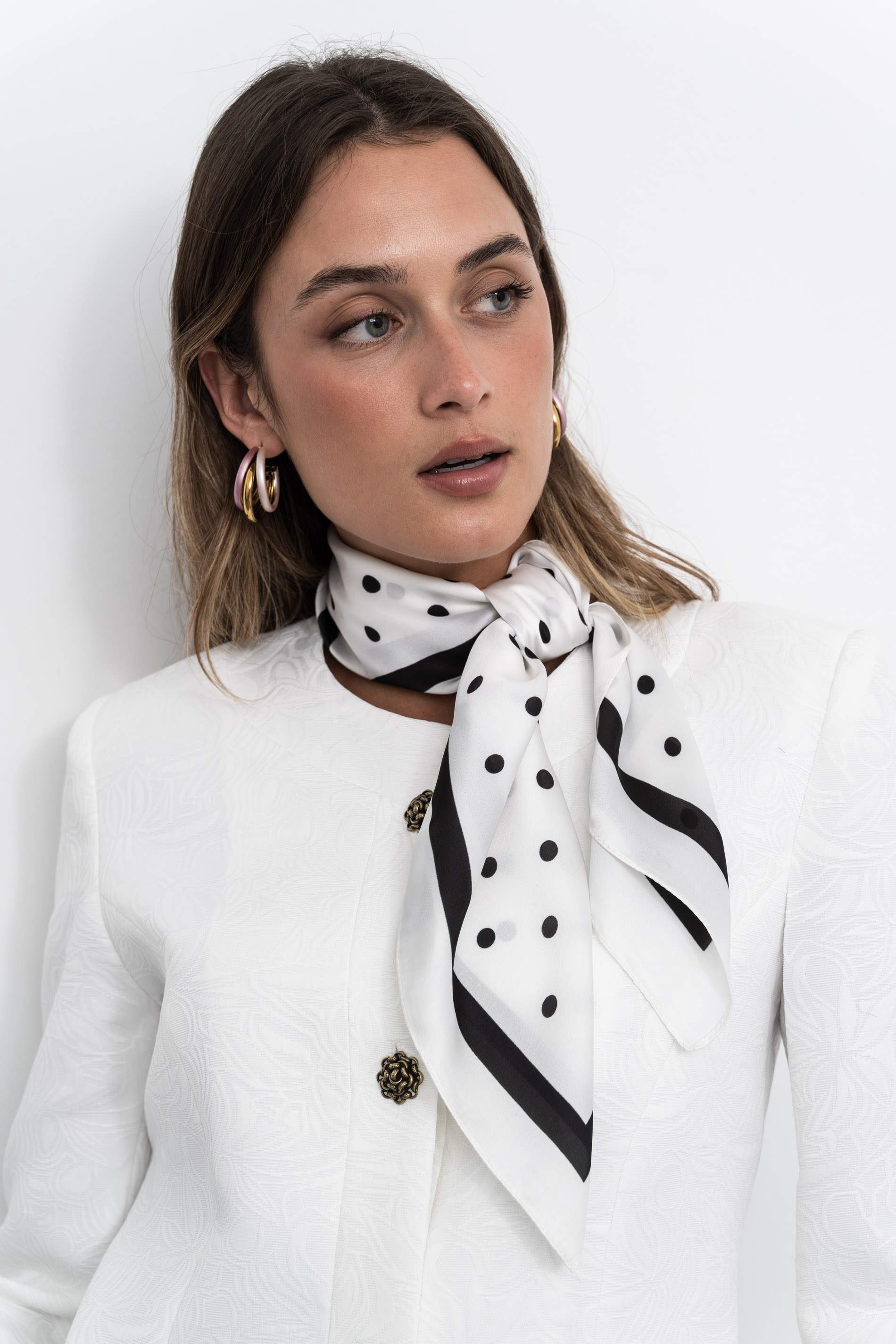 PAÑUELO EFECTO SEDA TOPOS